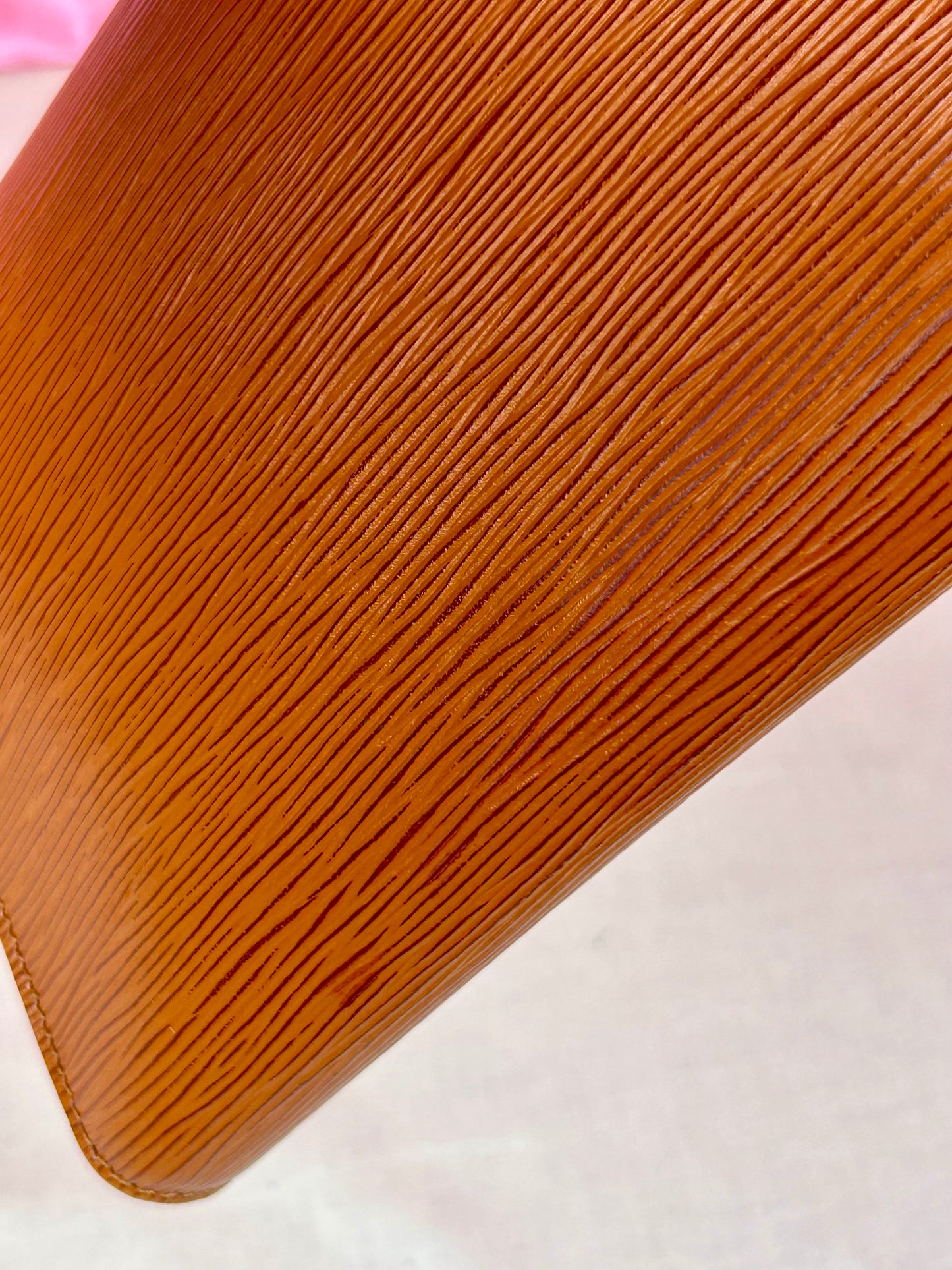 Brown Epi Arche