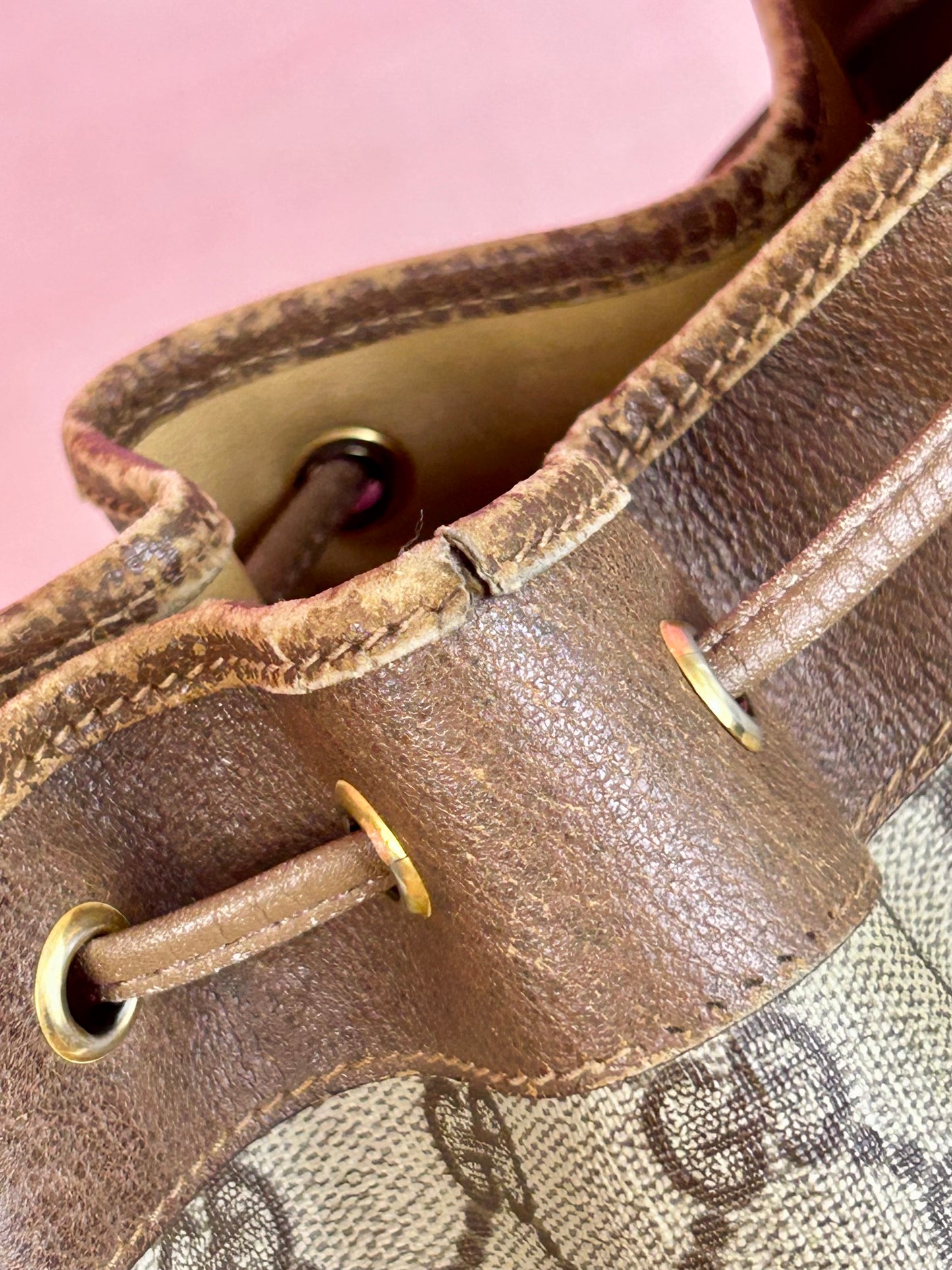 Gucci Bucket Bag