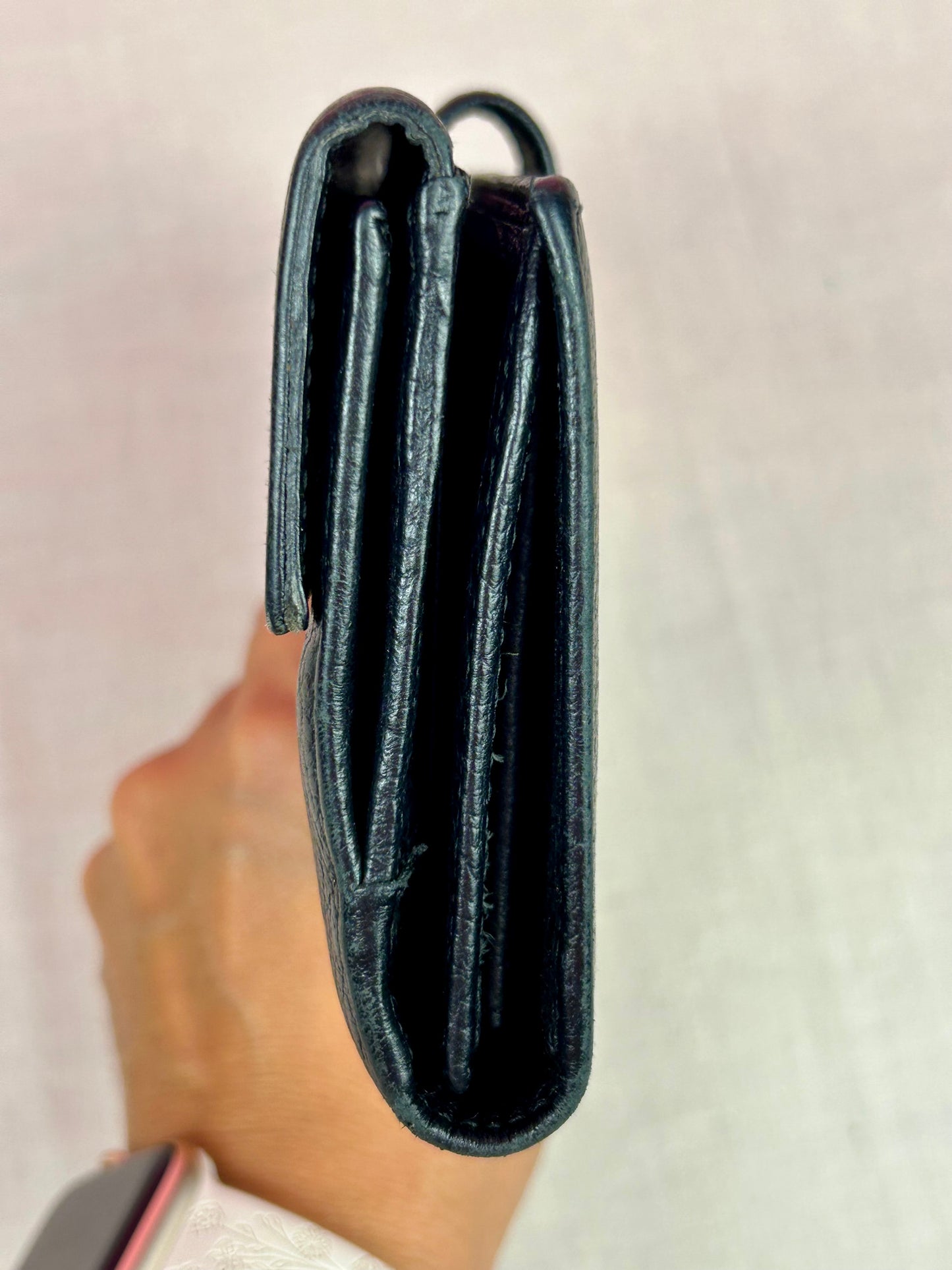 Black Gucci Organizer Wallet
