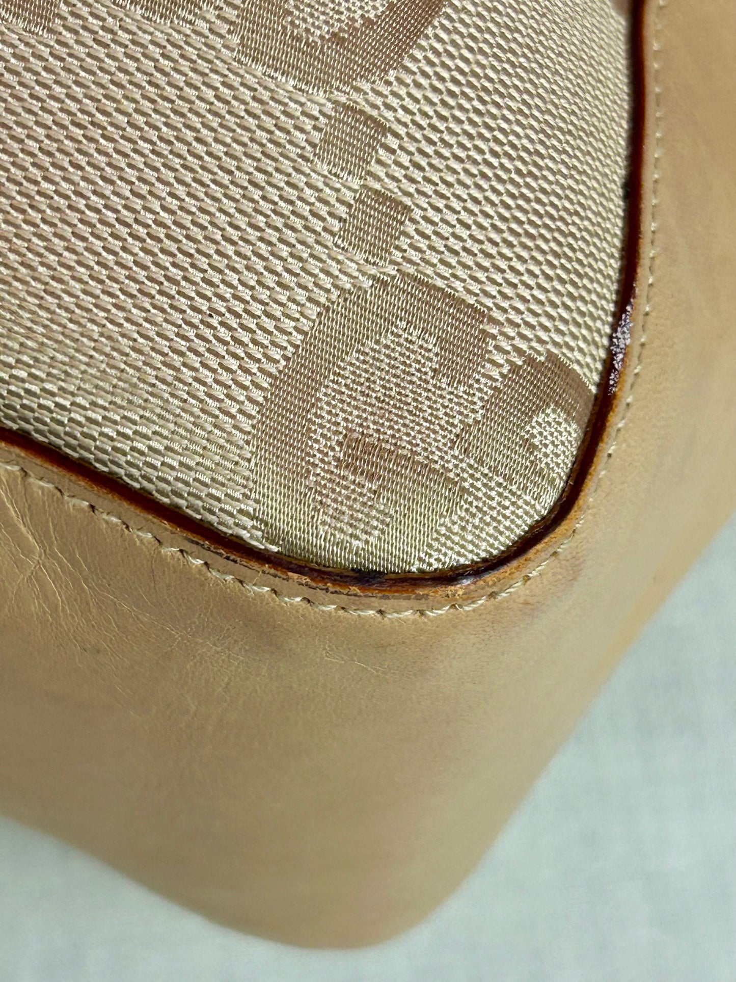 Jumbo GG Shoulder Bag Gucci