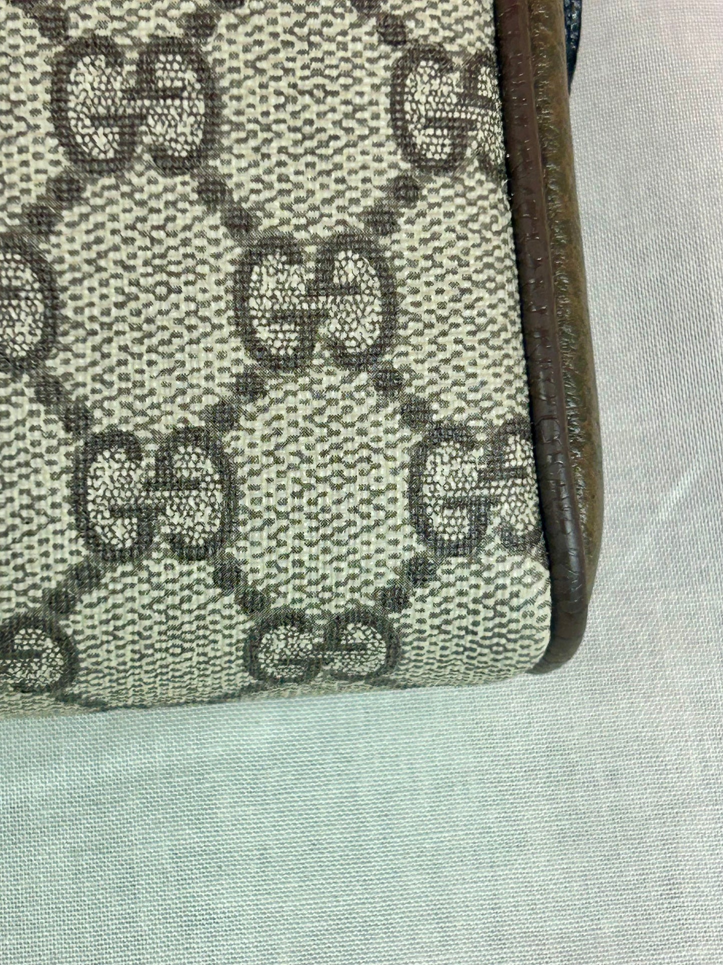 Vintage Gucci Supreme Sling