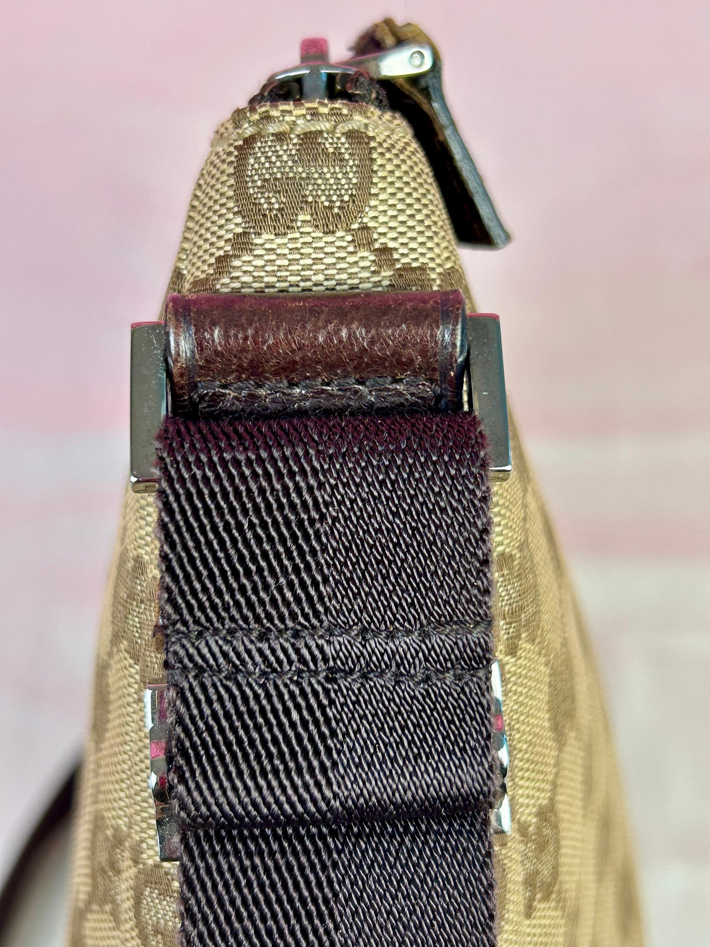 Gucci Supreme Crossbody (New Model)