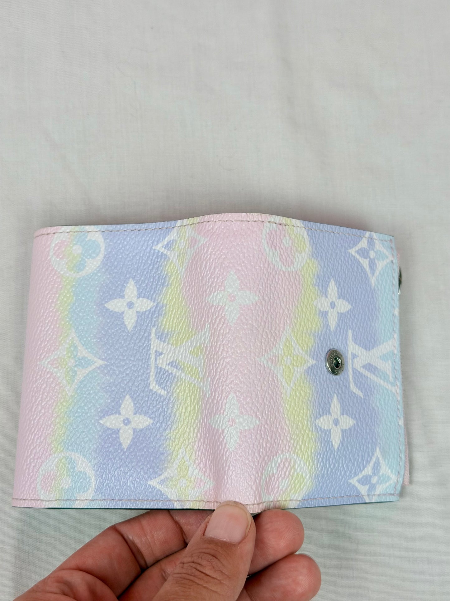 Louis Vuitton Escale Zoe Wallet in Pastel
