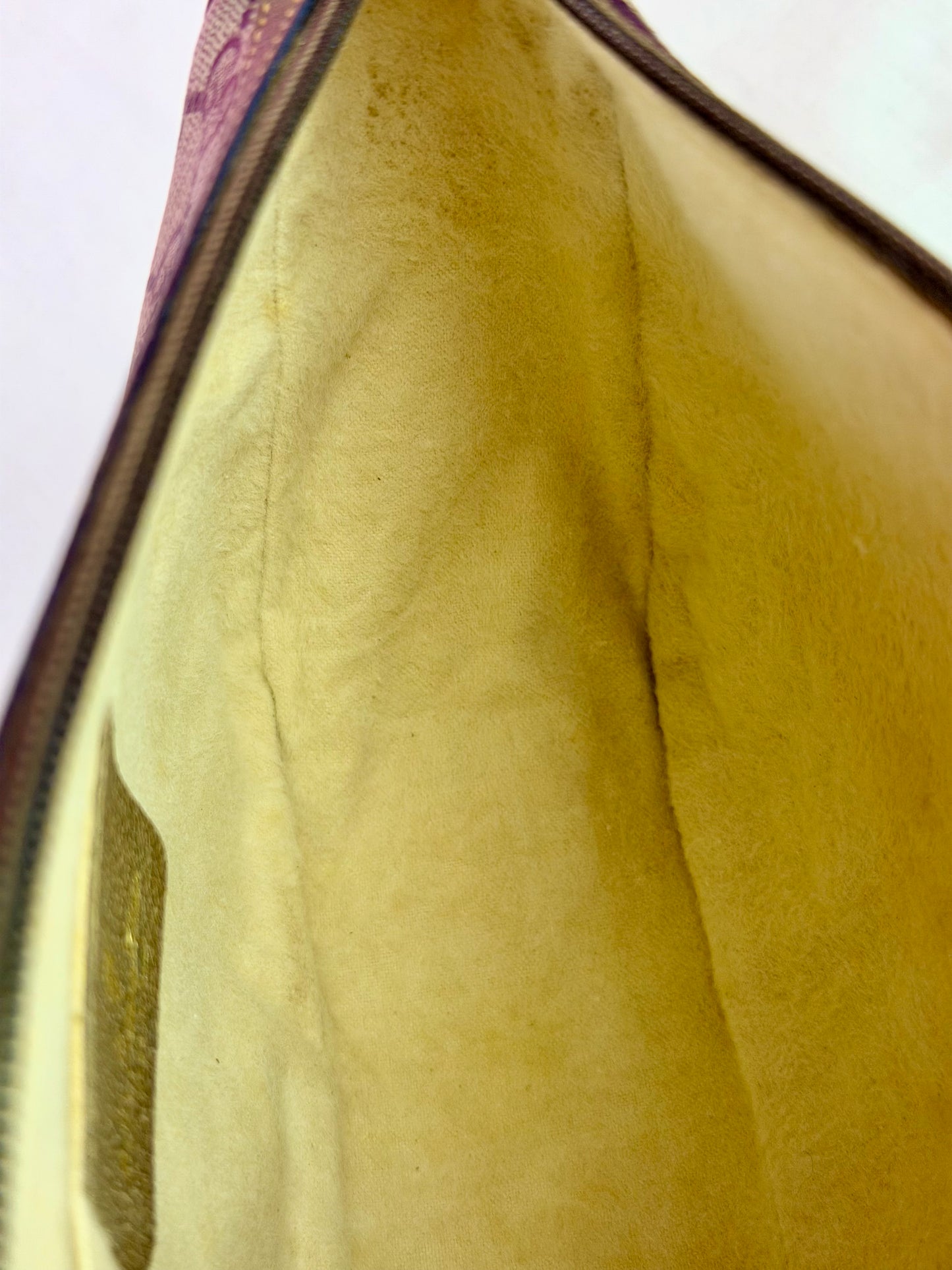 Medium Sherry Line Wedge