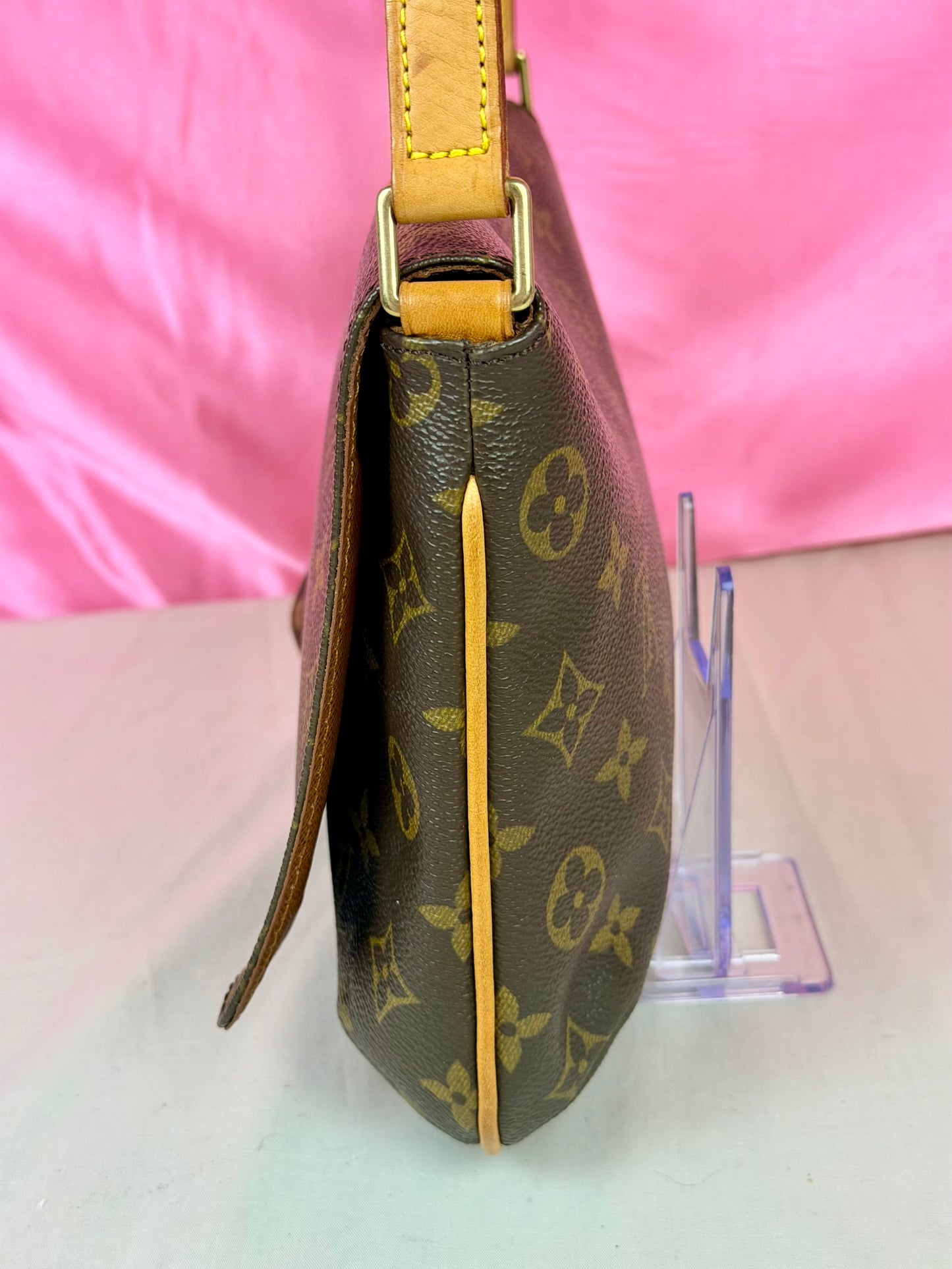 Musette Tango Crossbody