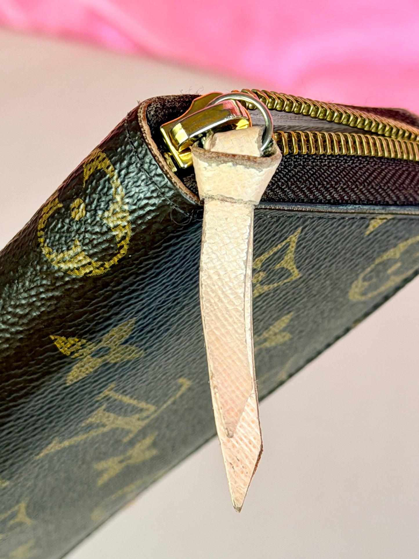 Louis Vuitton Clemence Wallet in Mono/Rose