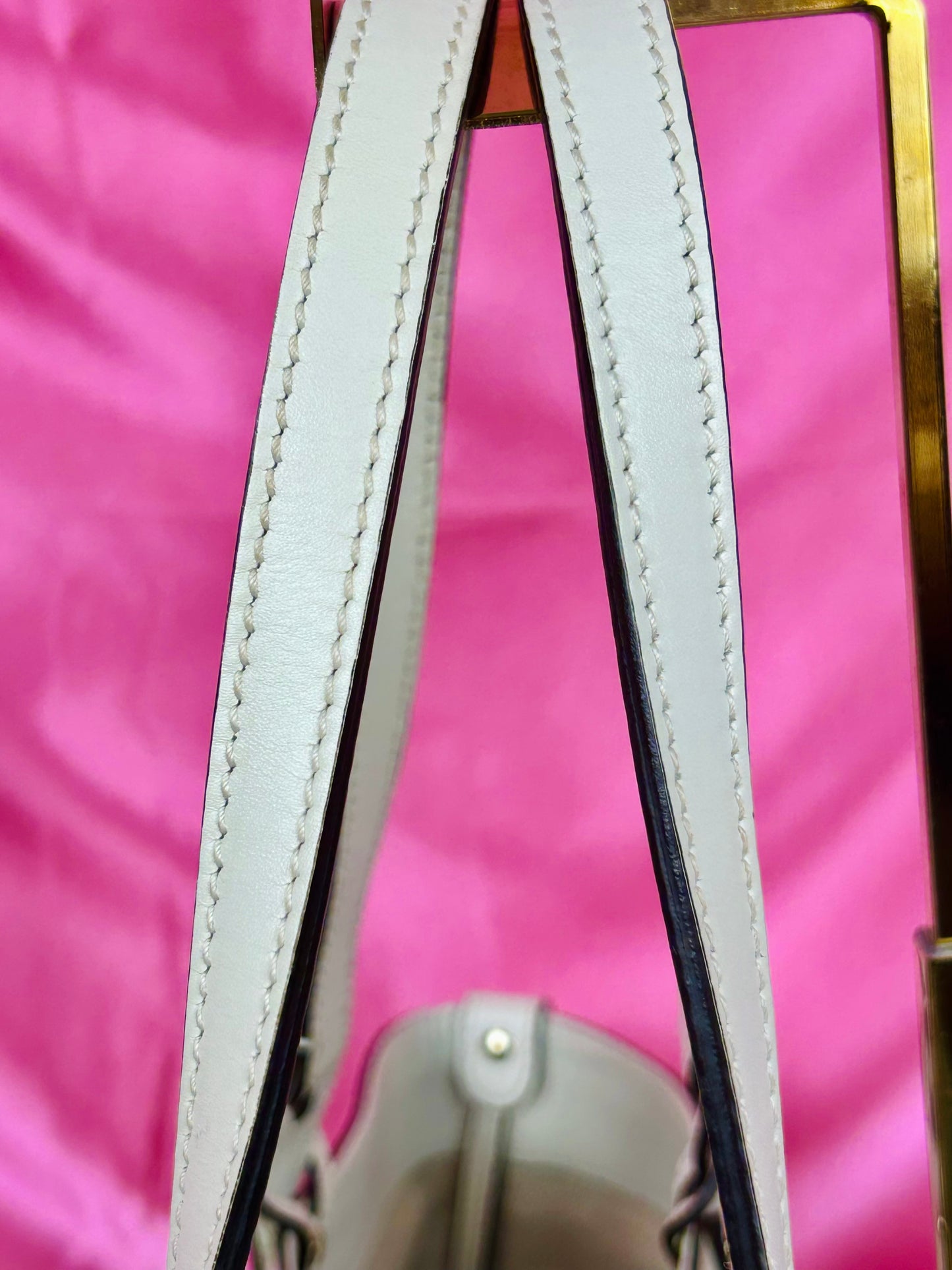 White and Linen Gucci Tote