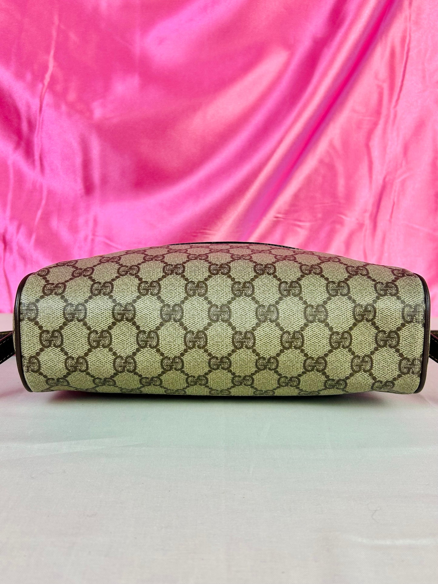 Gucci Large Sherry Line