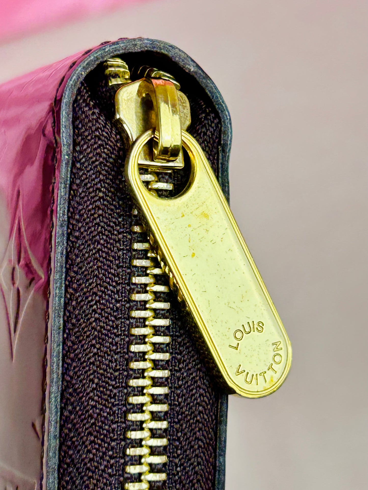 Magenta Vernis Zippy Wallet