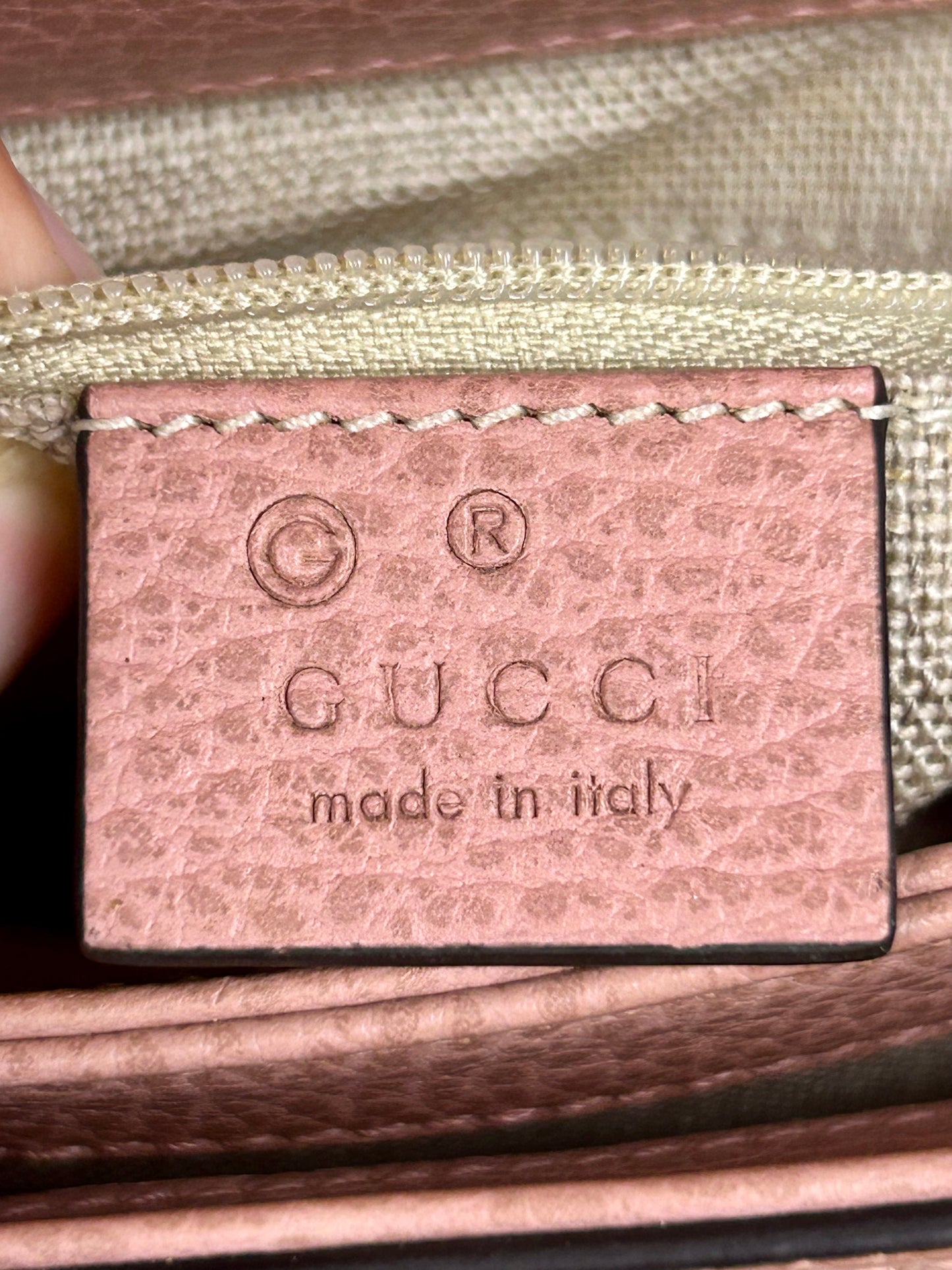 Pink Interlocking Top Handle Gucci