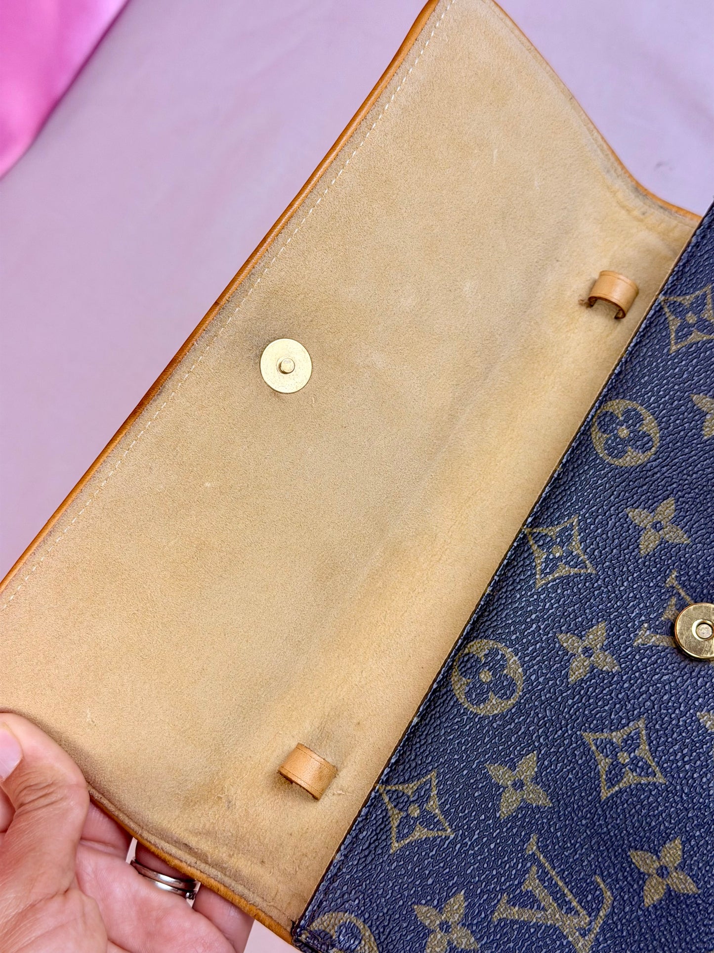 Twin Pochette GM