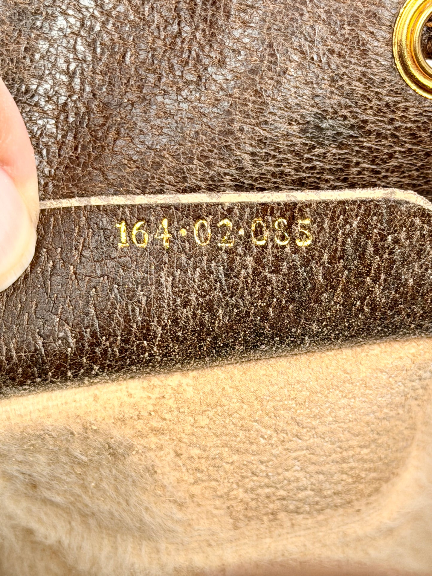 Sherry Line Bucket