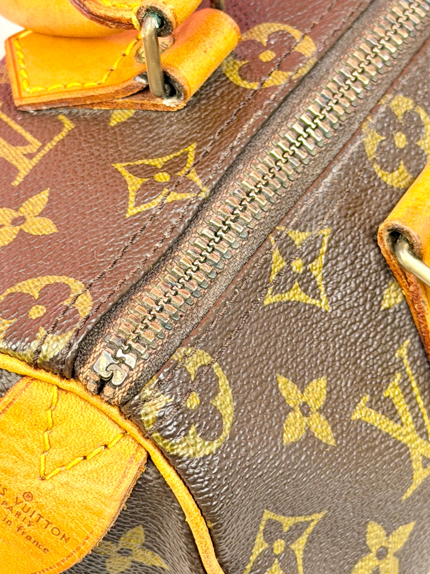 Vintage Speedy 25