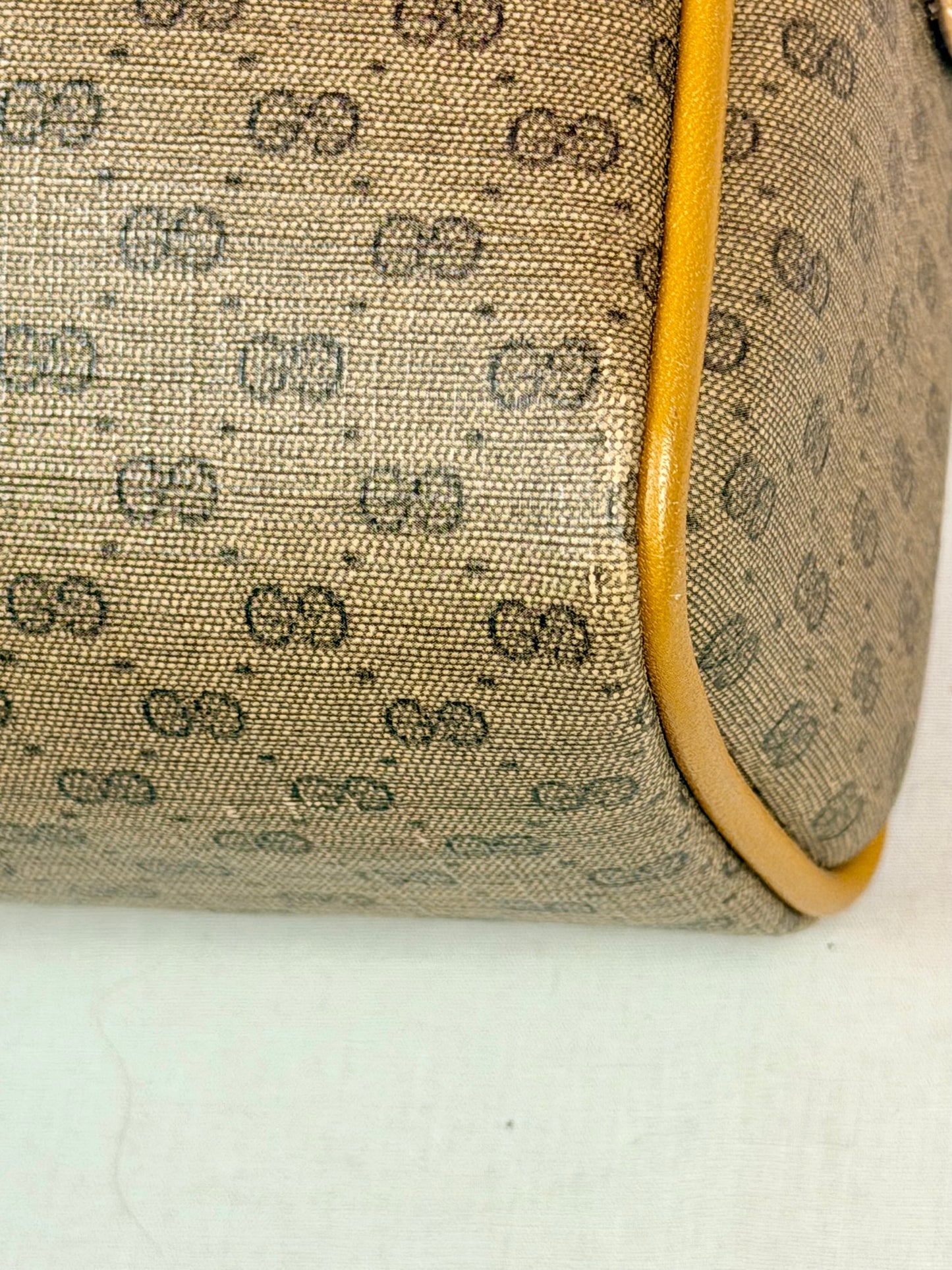 MicroGG Sherry Line with Pouch