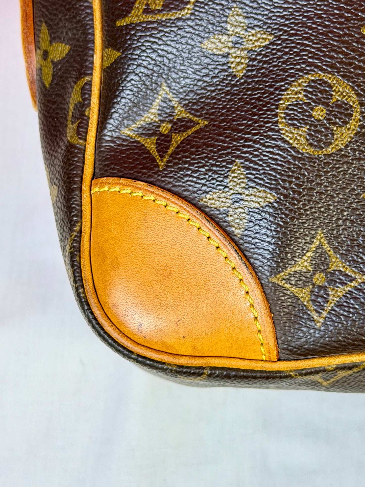 LV Nile