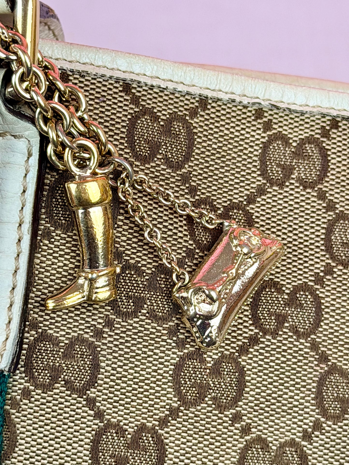 White Sherry Line Crossbody