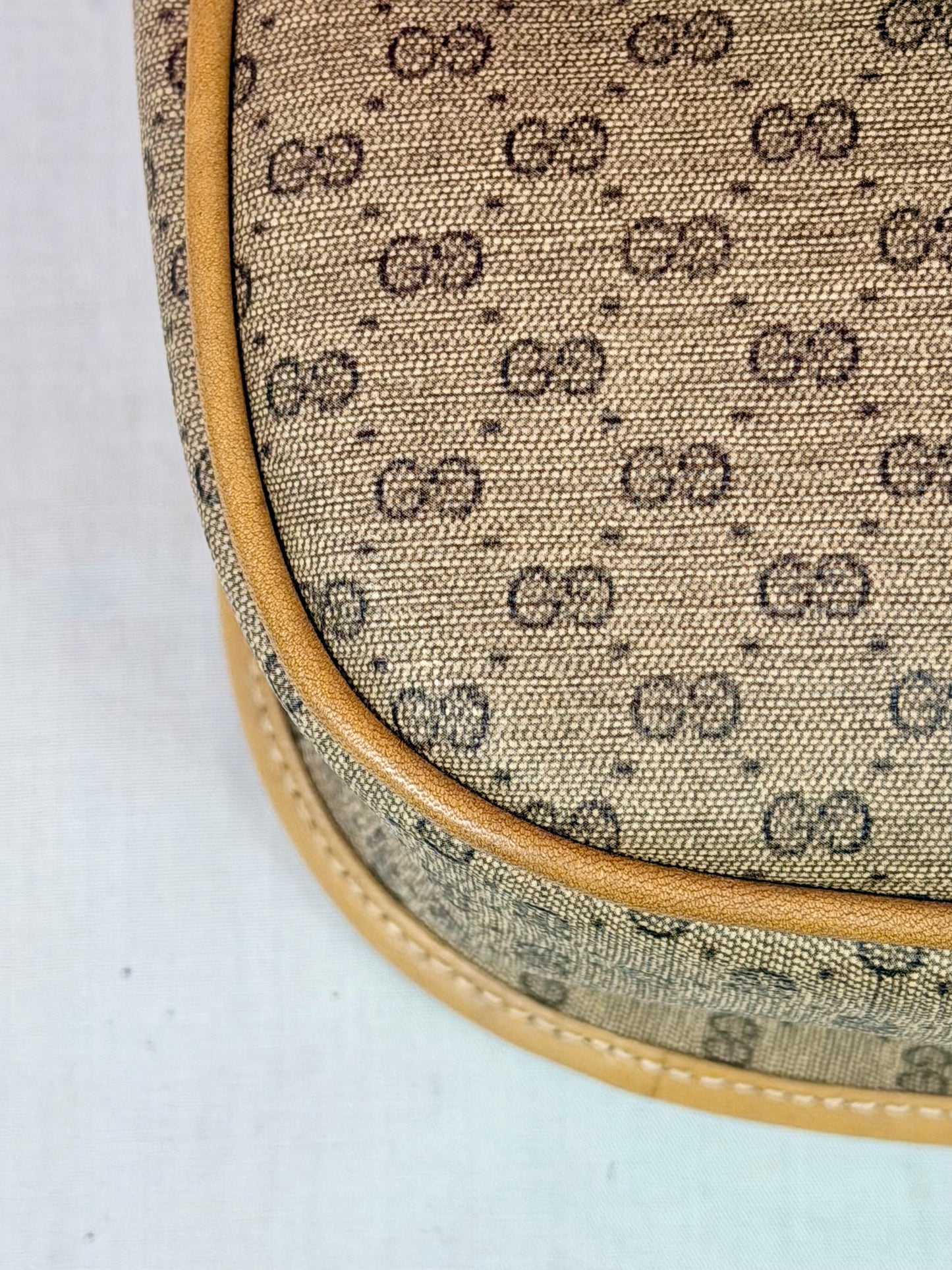 MicroGucci Sherry Line Flap