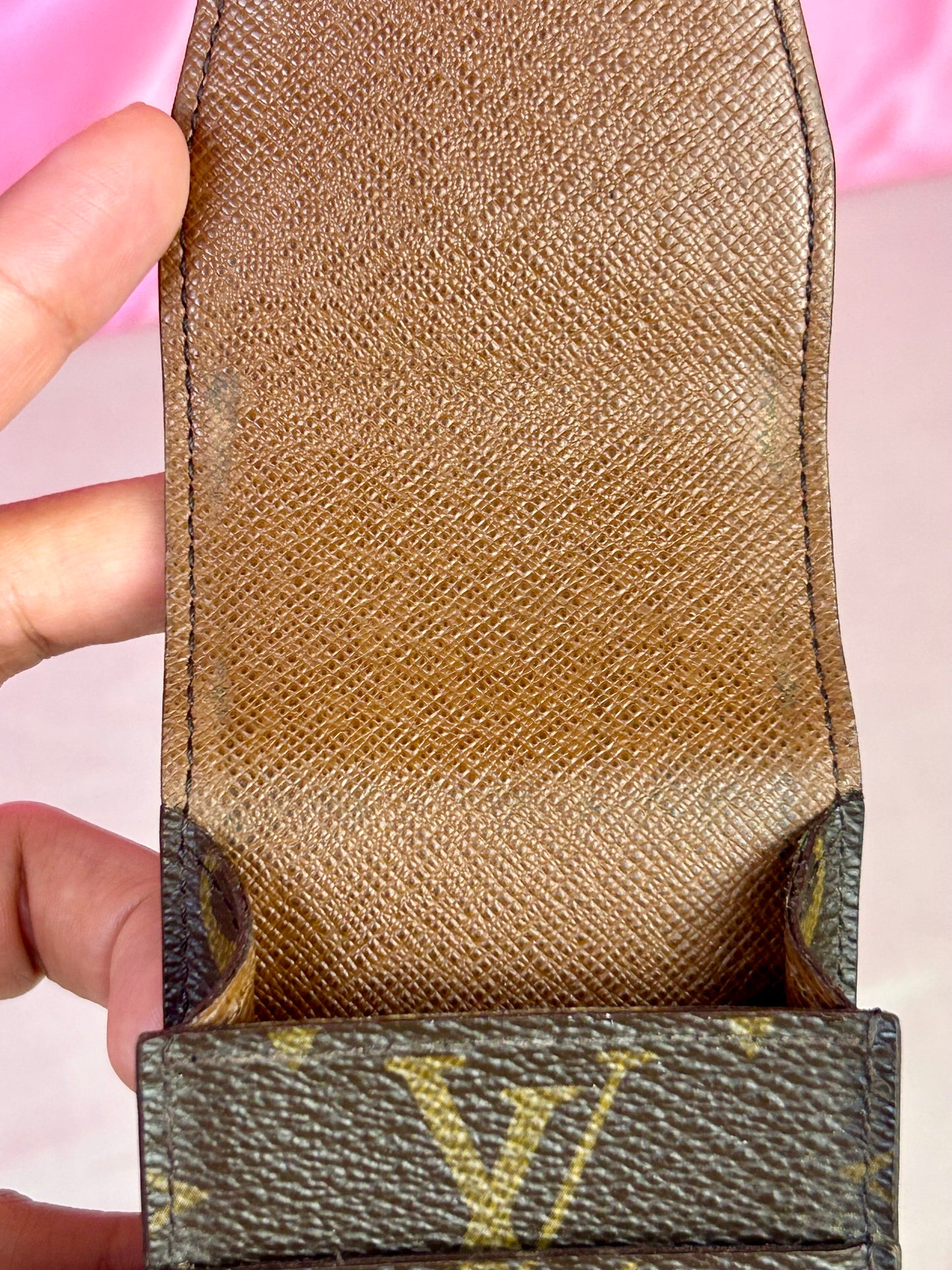 Cigarette Case (A)