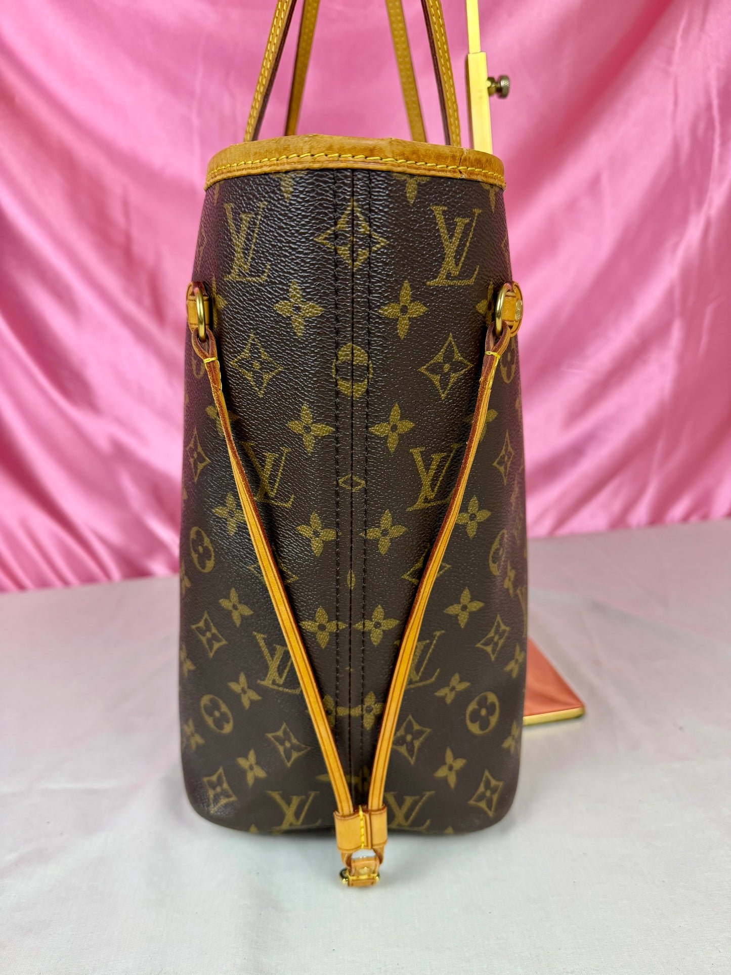Neverfull MM in Monogram/Beige