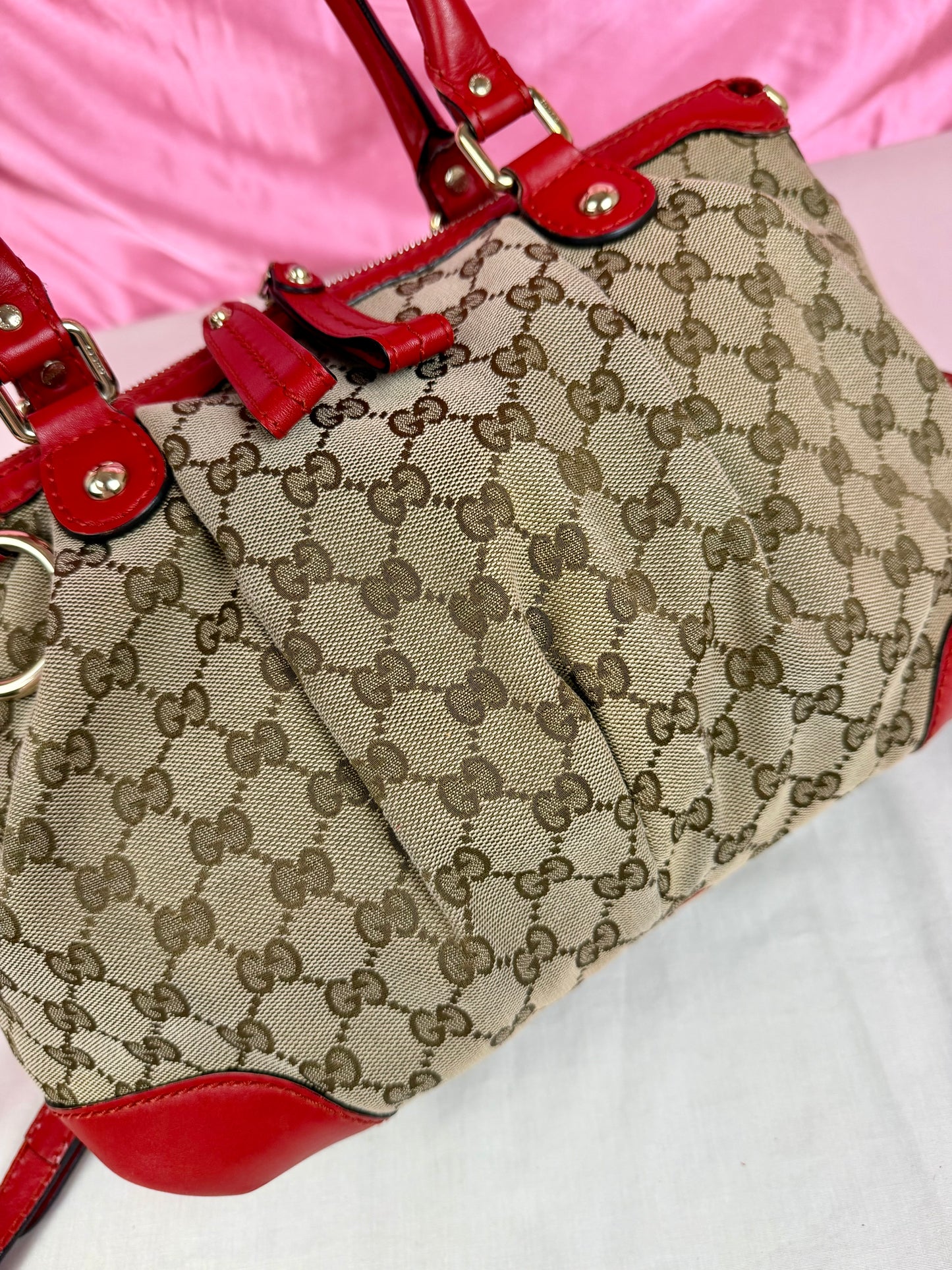 Gucci Sukey Two-Way