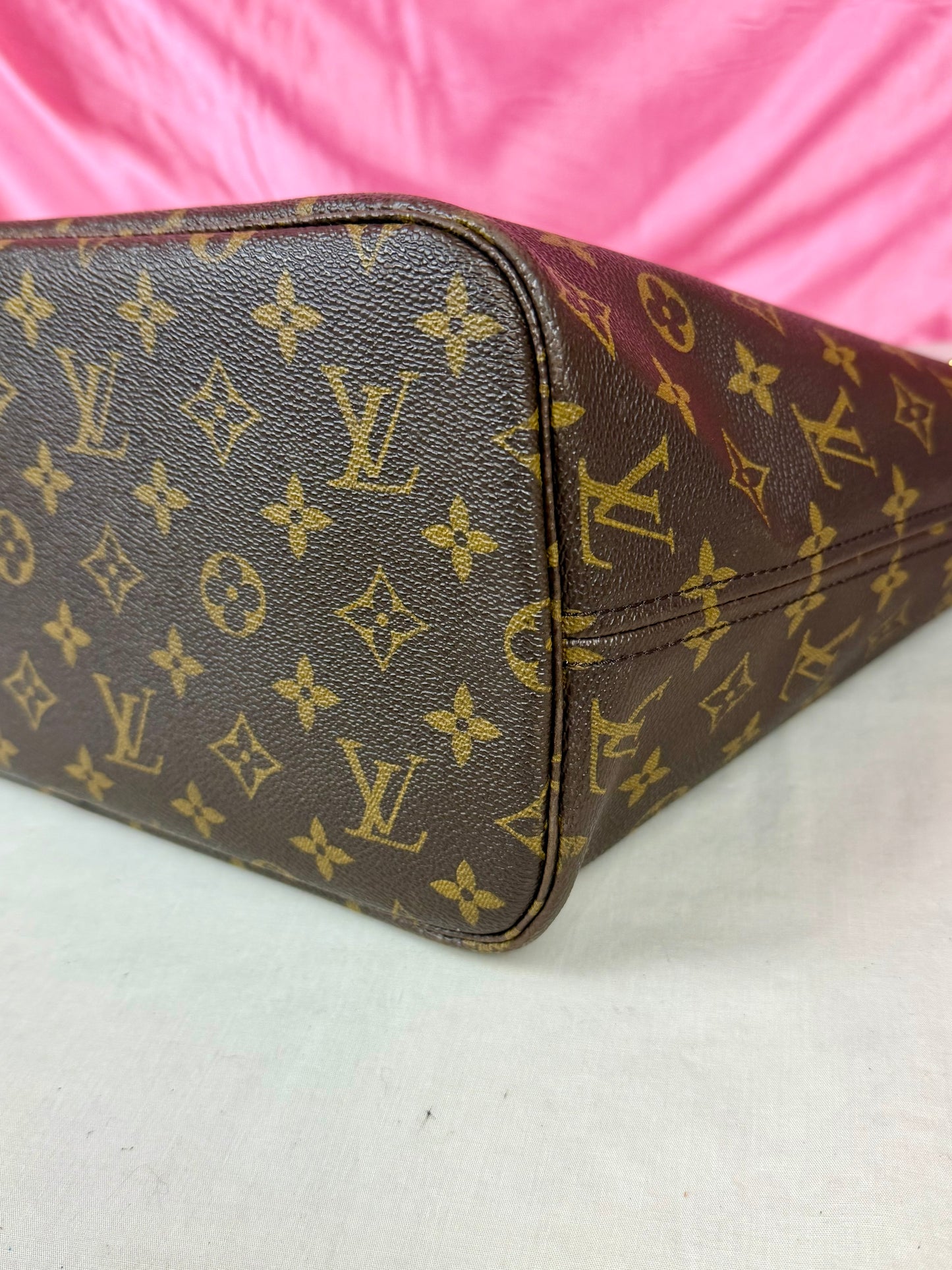 Neverfull MM in Monogram/Beige
