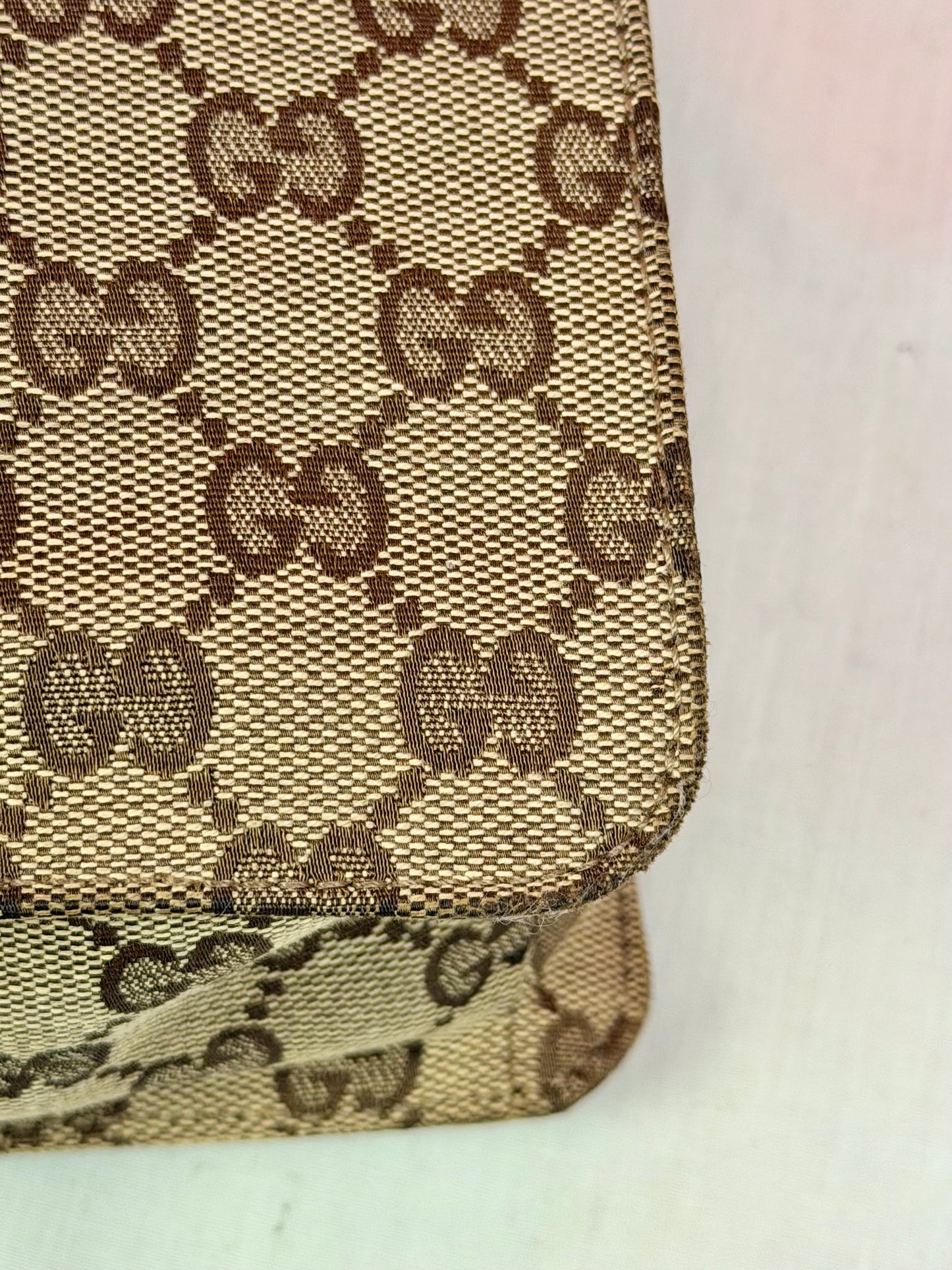 Gucci Supreme Eclipse Crossbody