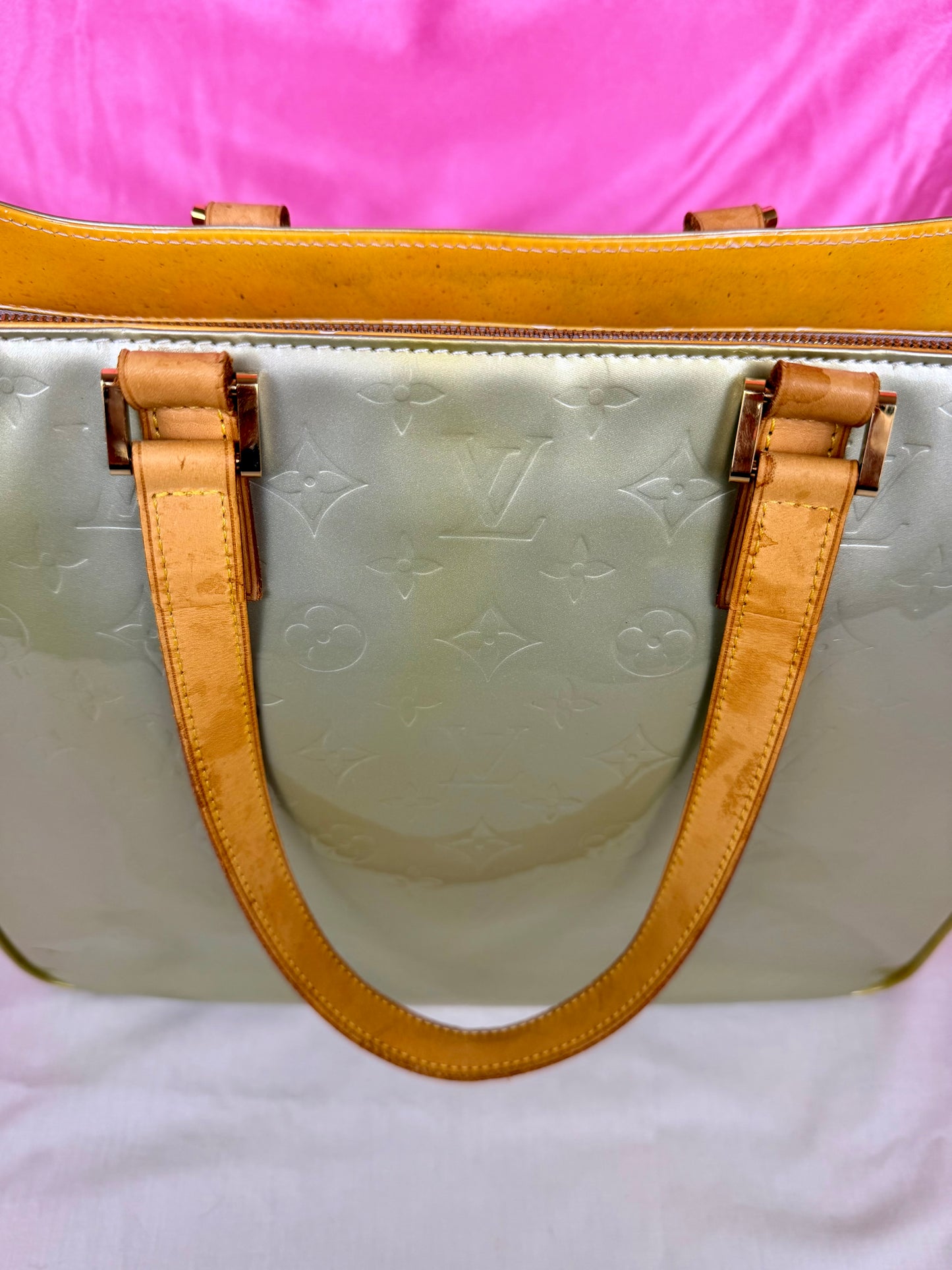 Colombus Tote in Green Vernis