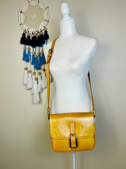 Christie GM in Yellow Vernis