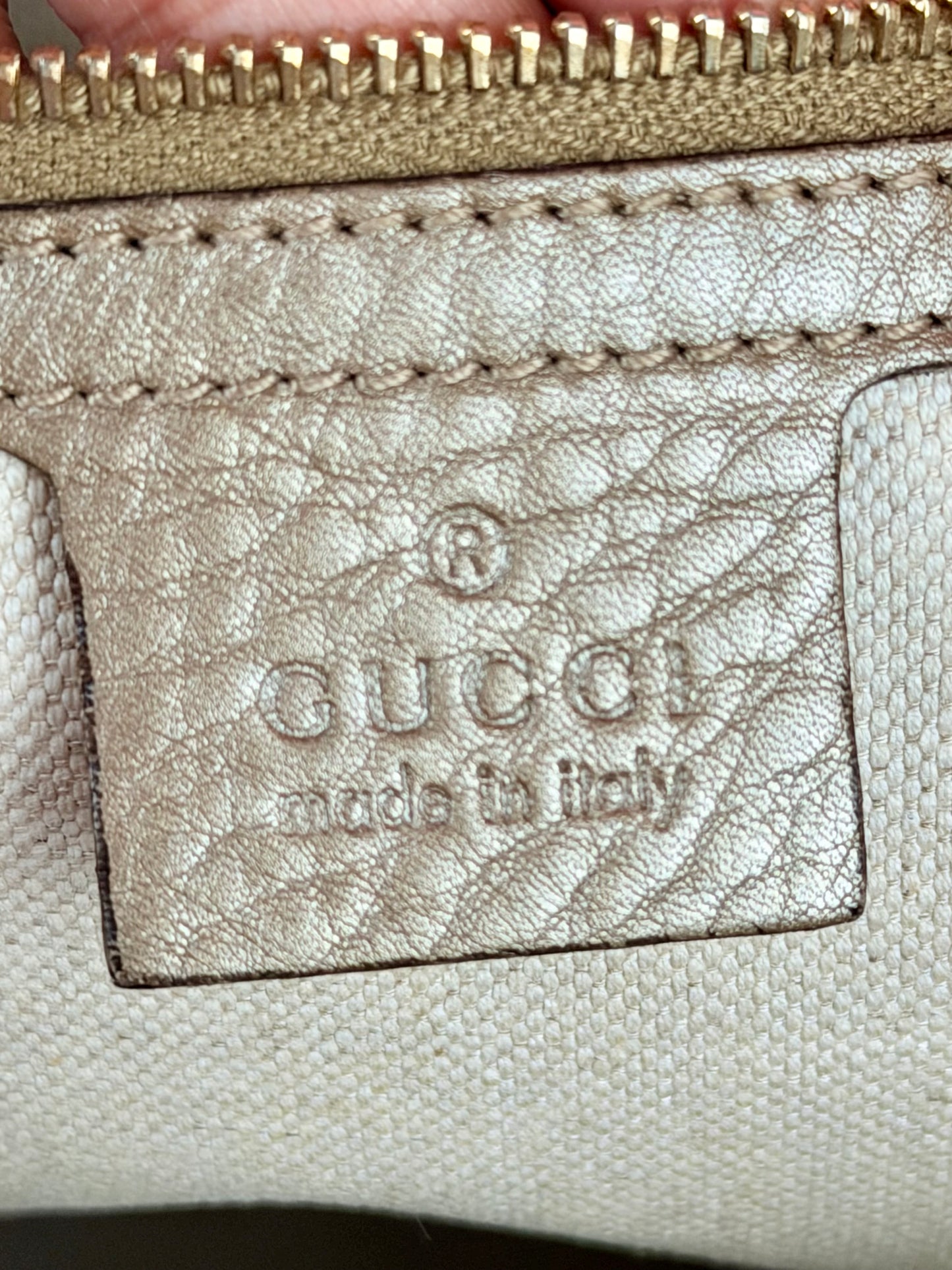 Bronze Gucci Bella