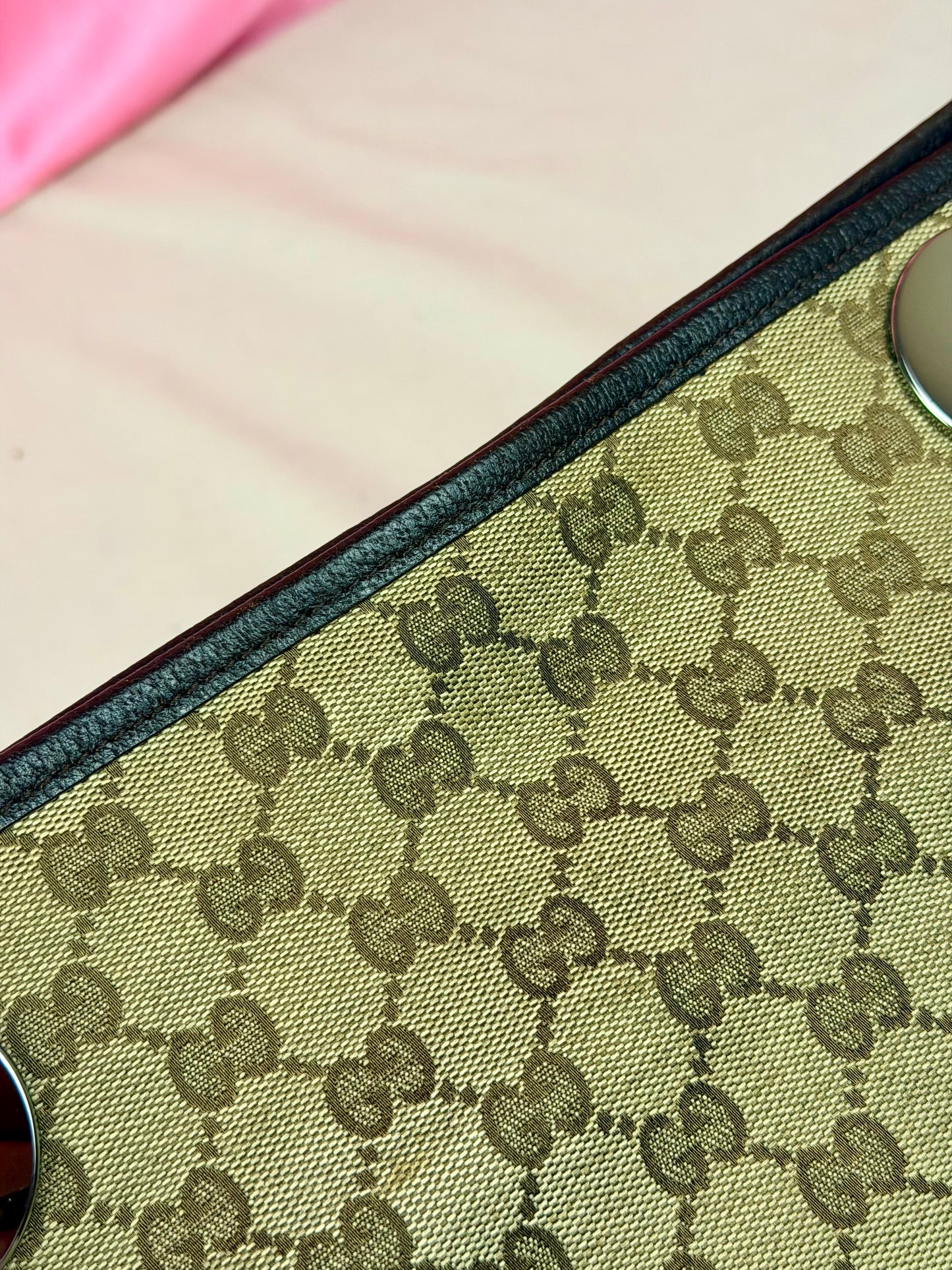 Gucci Supreme Eclipse Crossbody