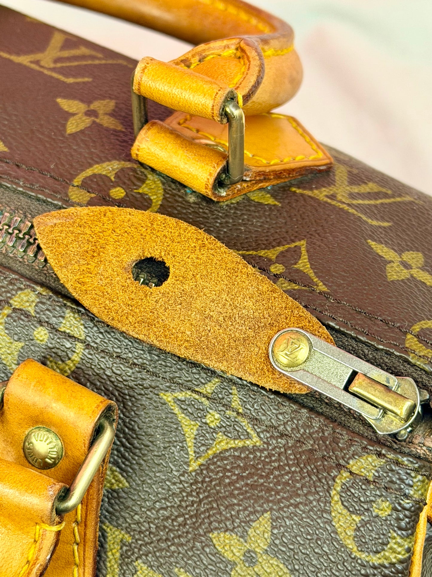 Vintage Speedy 25