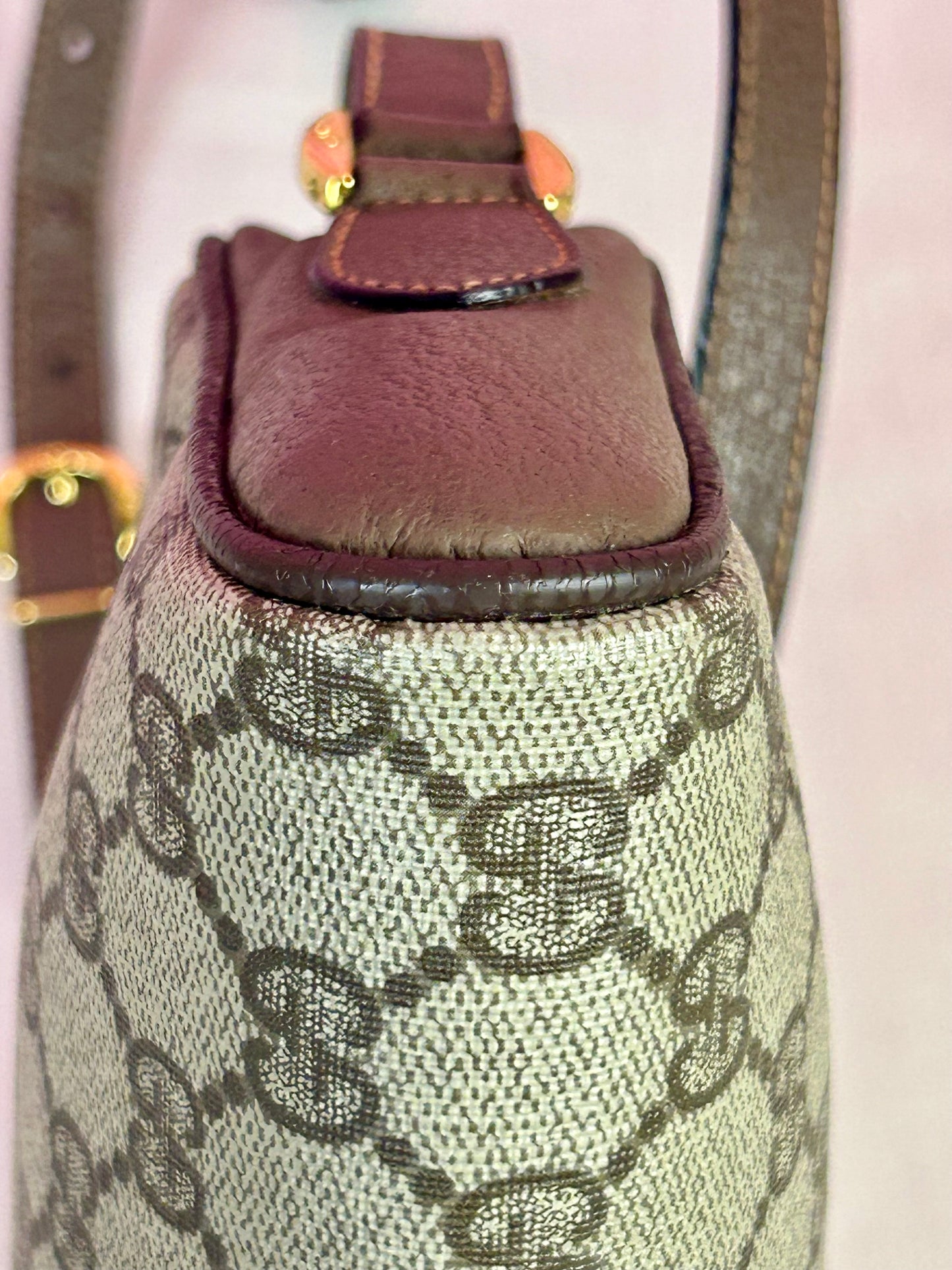 Gucci Vintage Sling Crossbody