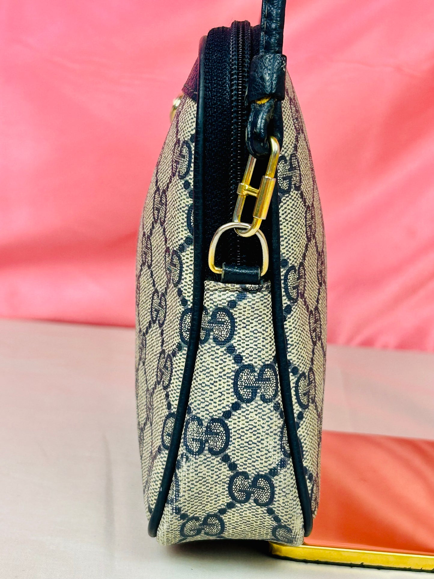 Small Navy Gucci Supreme