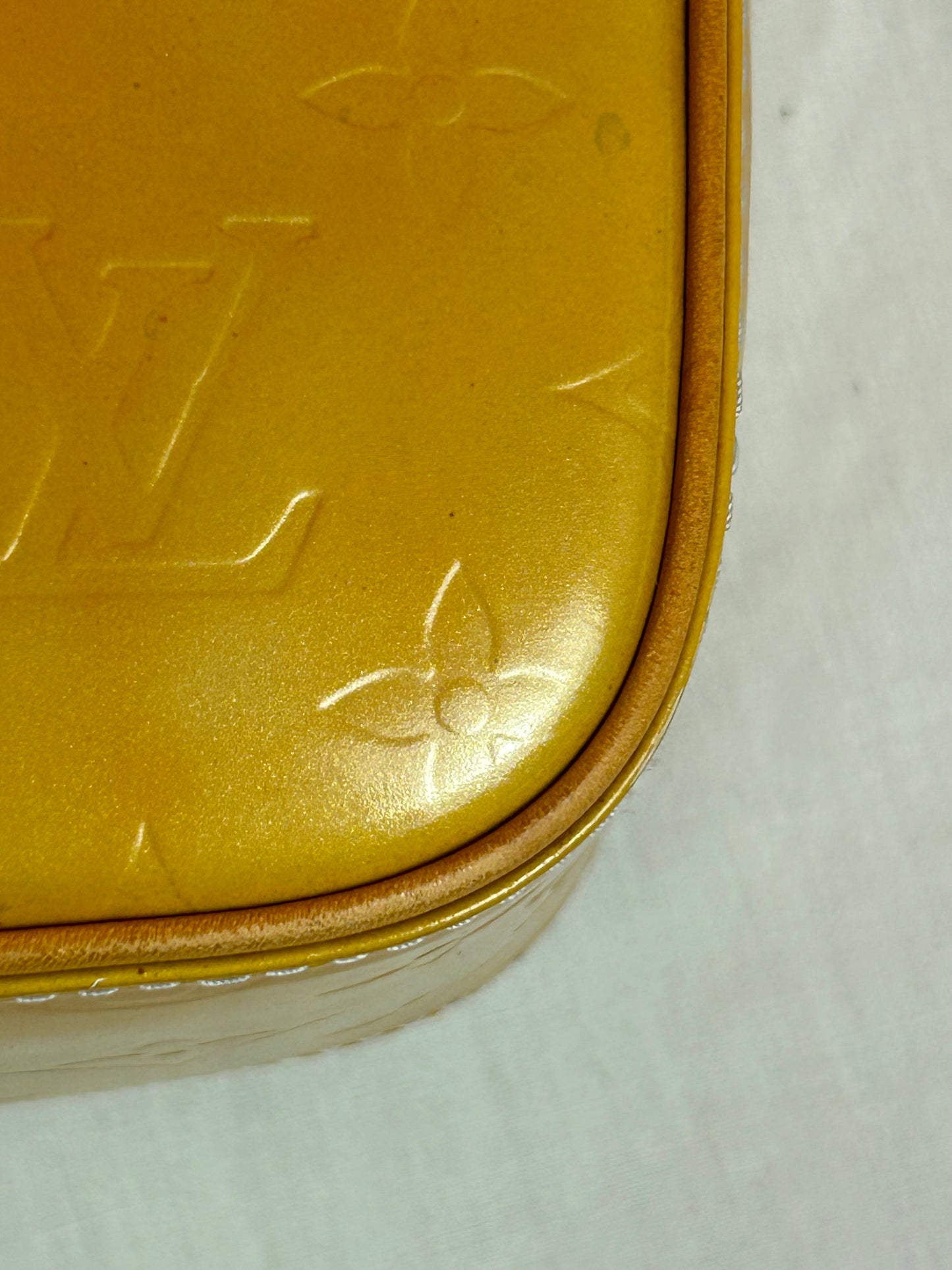 Christie GM in Yellow Vernis