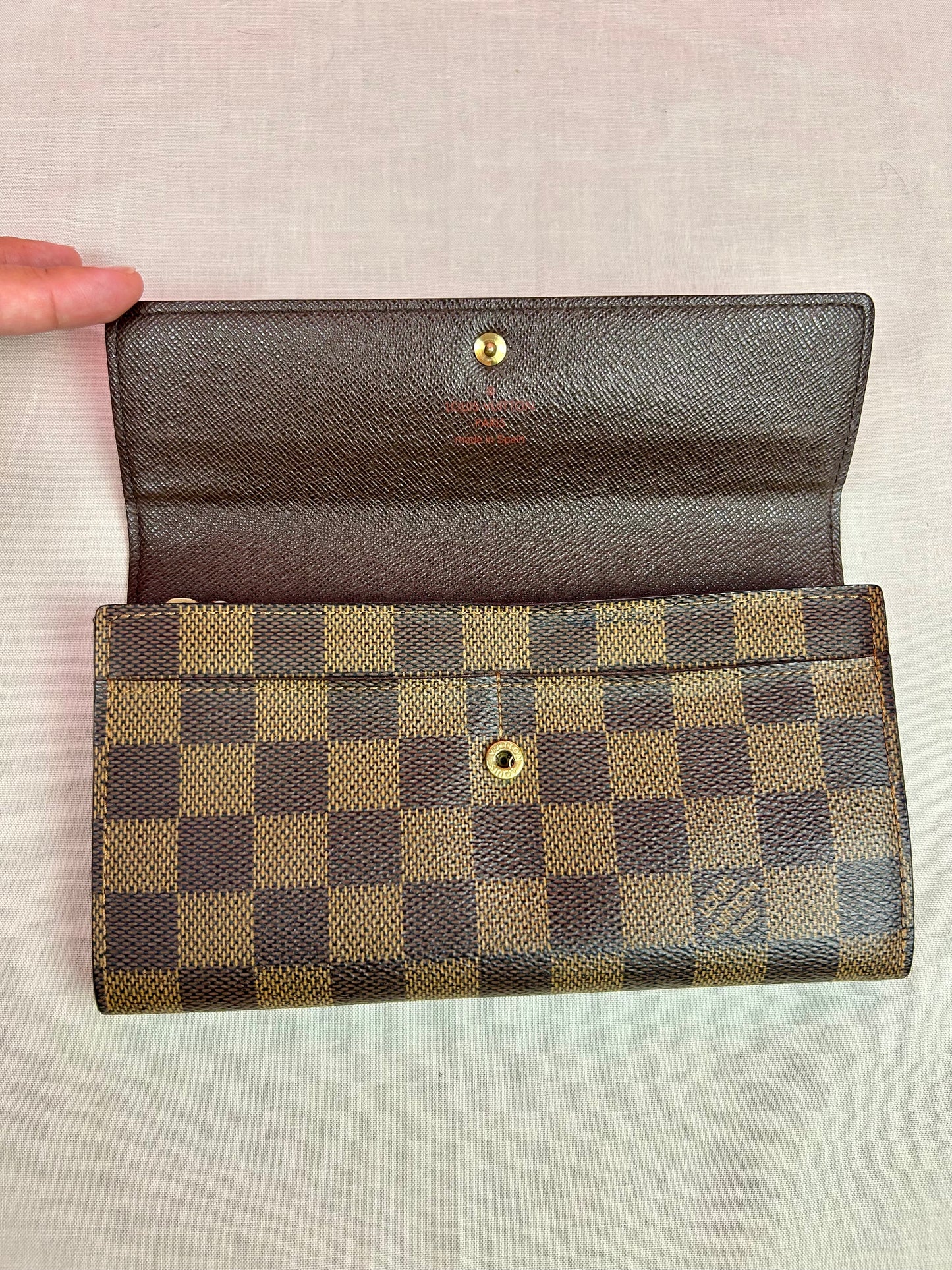 Sarah Wallet in DE