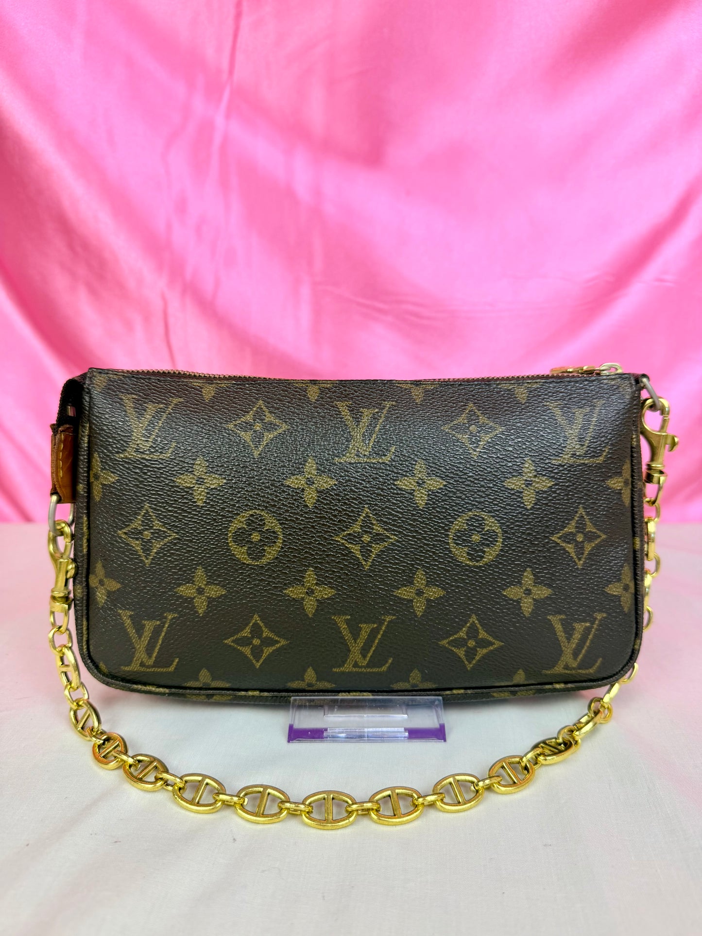 Pochette Accessories