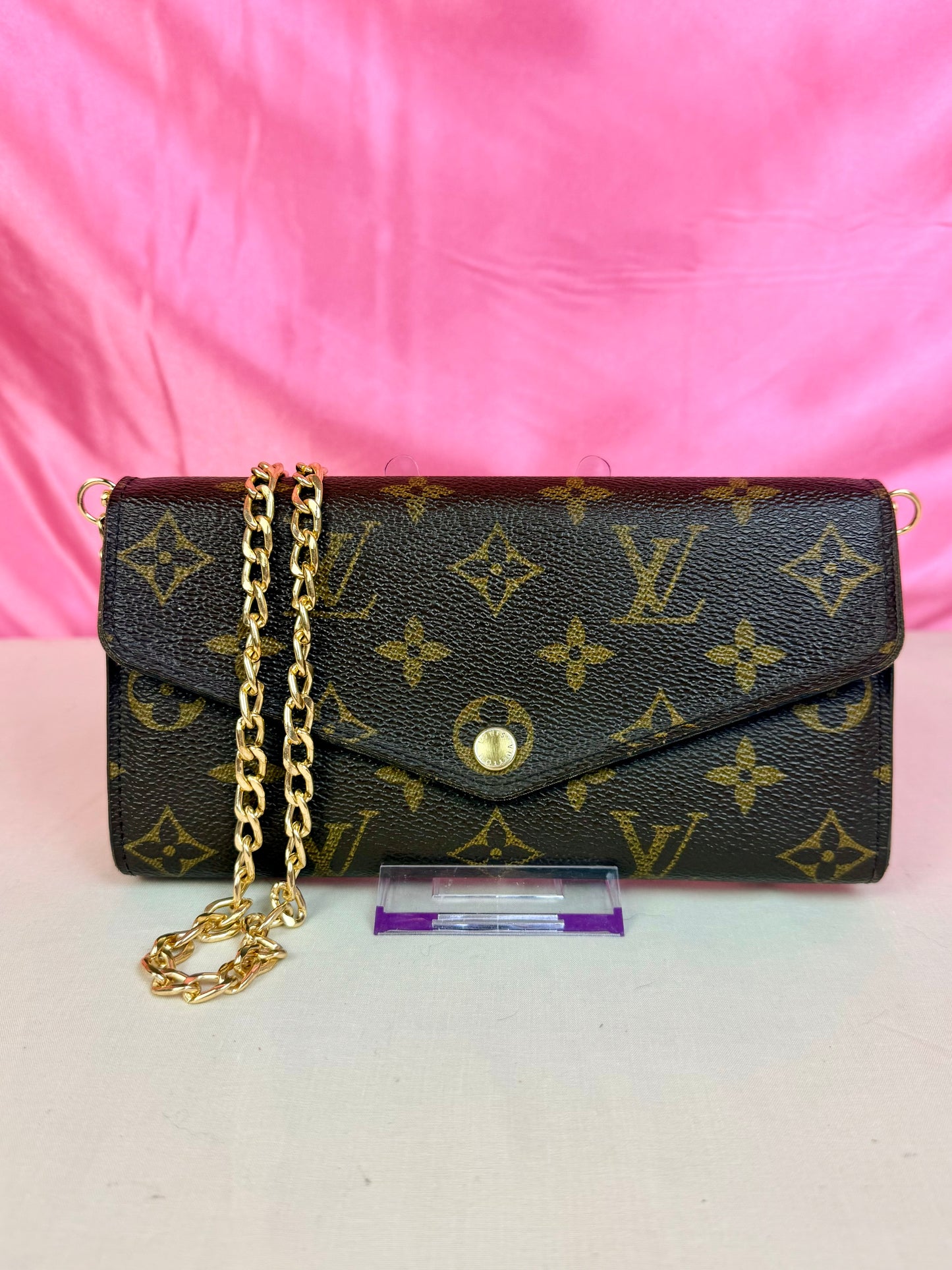 Sarah Wallet in Mono/Brown