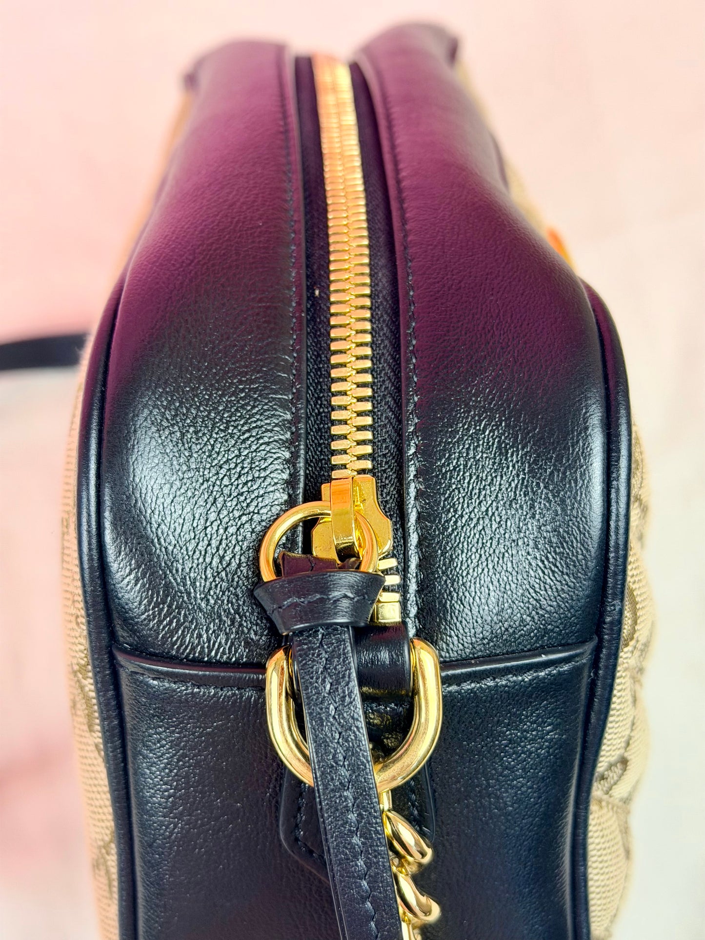 Black and Beige Small Gucci Marmont
