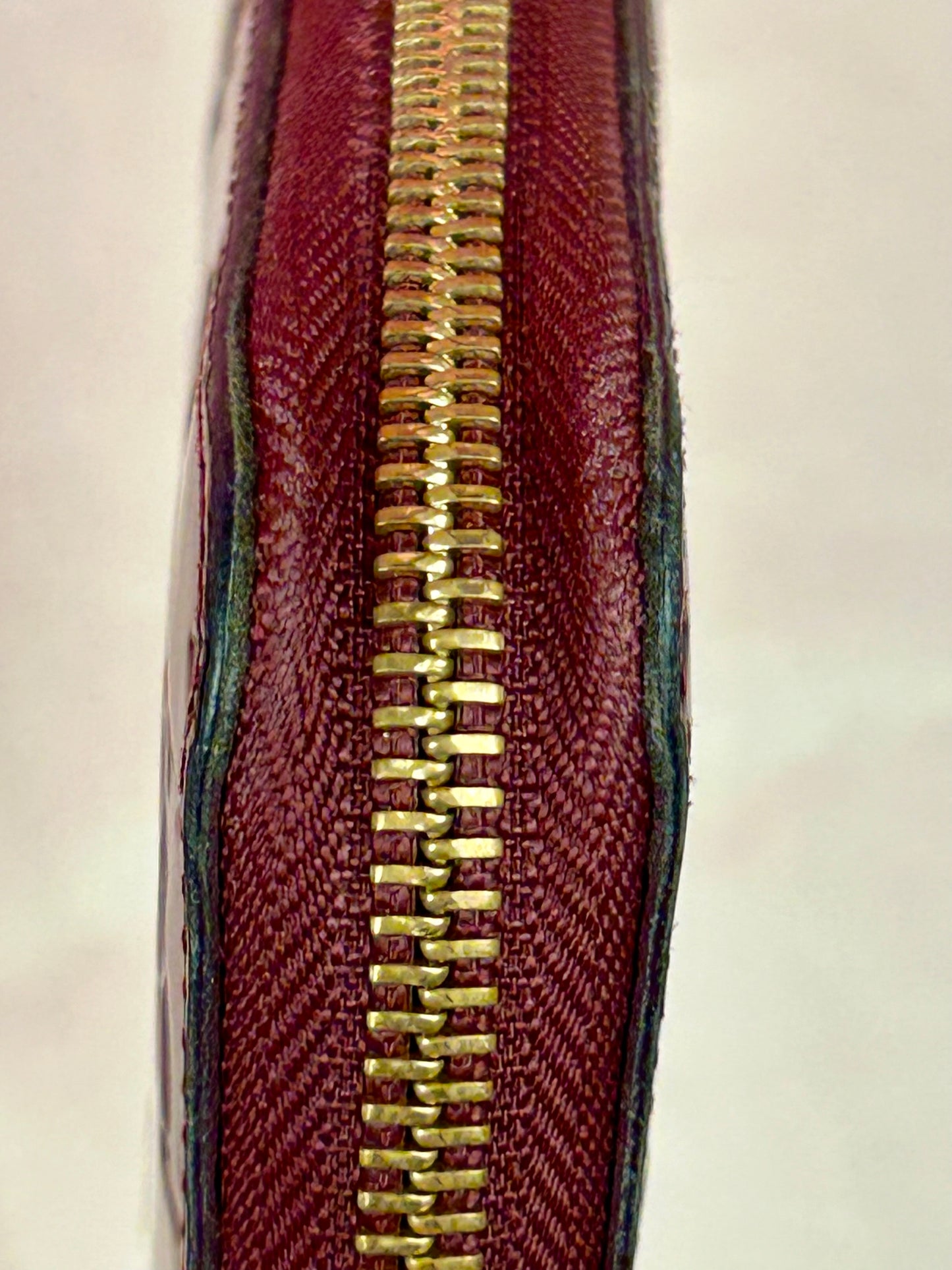 Magenta Vernis Zippy Wallet