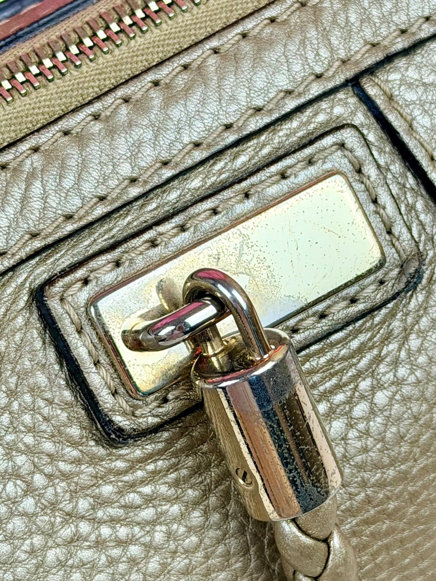 Bronze Gucci Bella