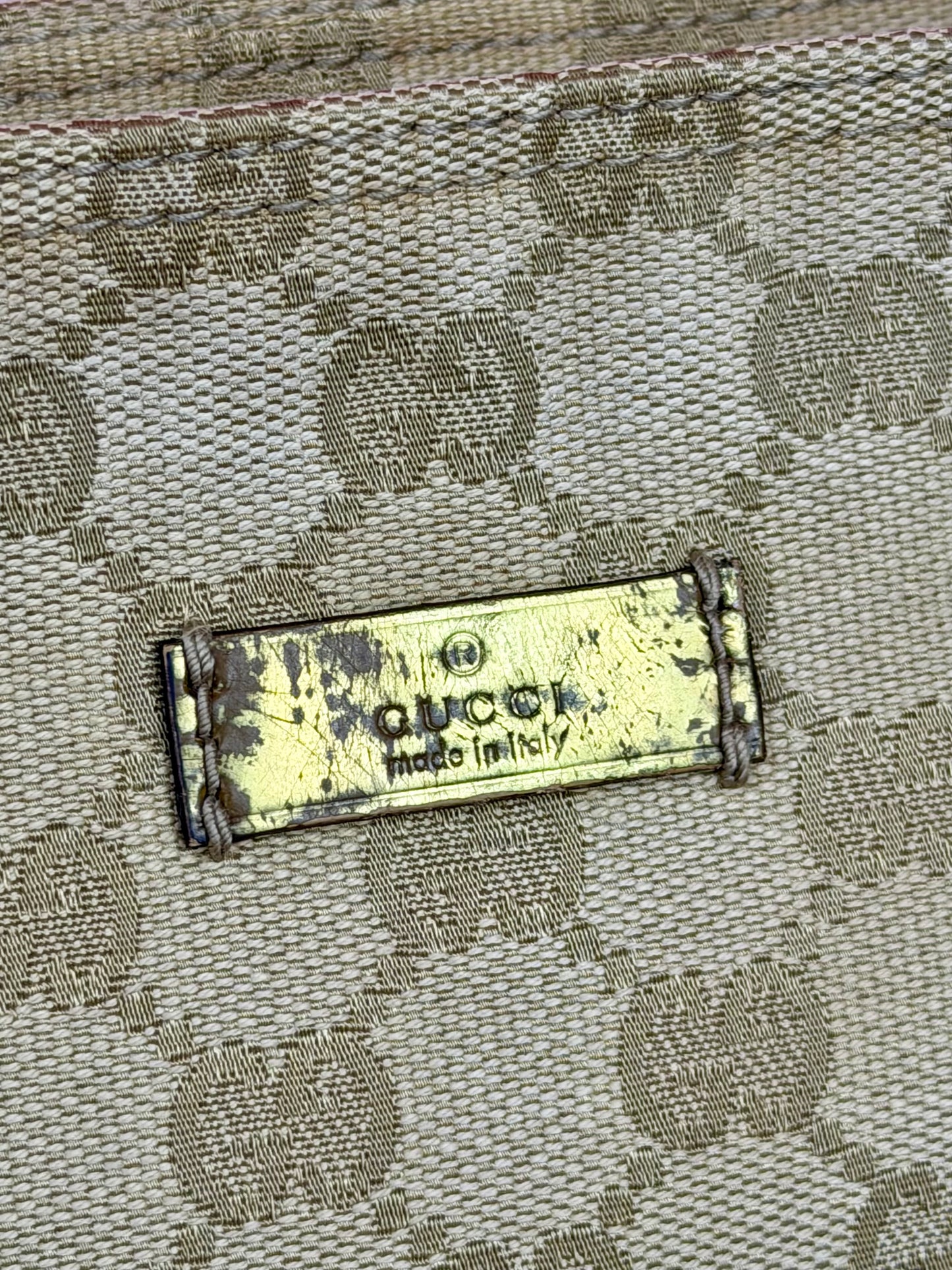 Gucci Metallic Messenger