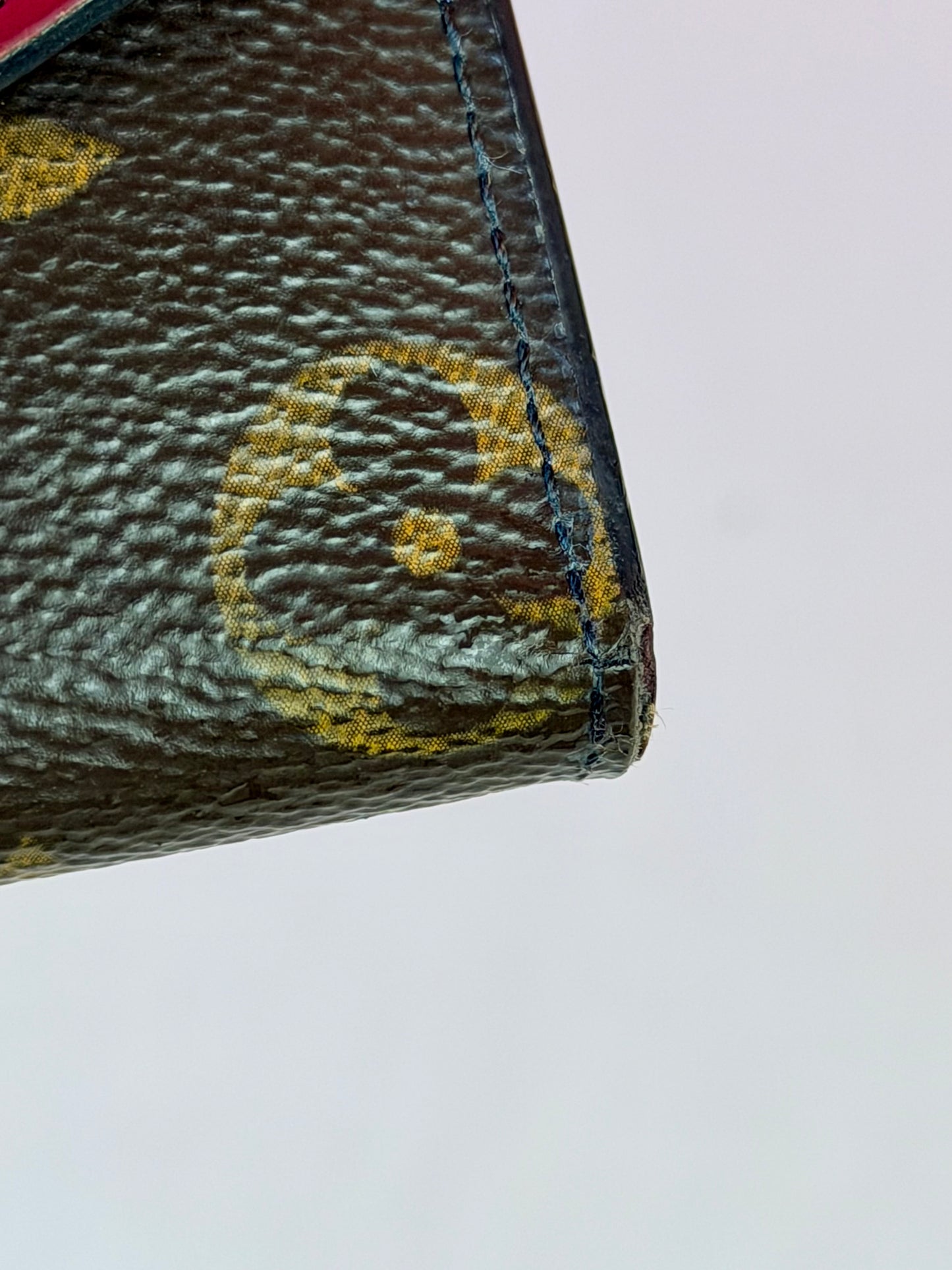 Zoe Wallet in Mono/Berry