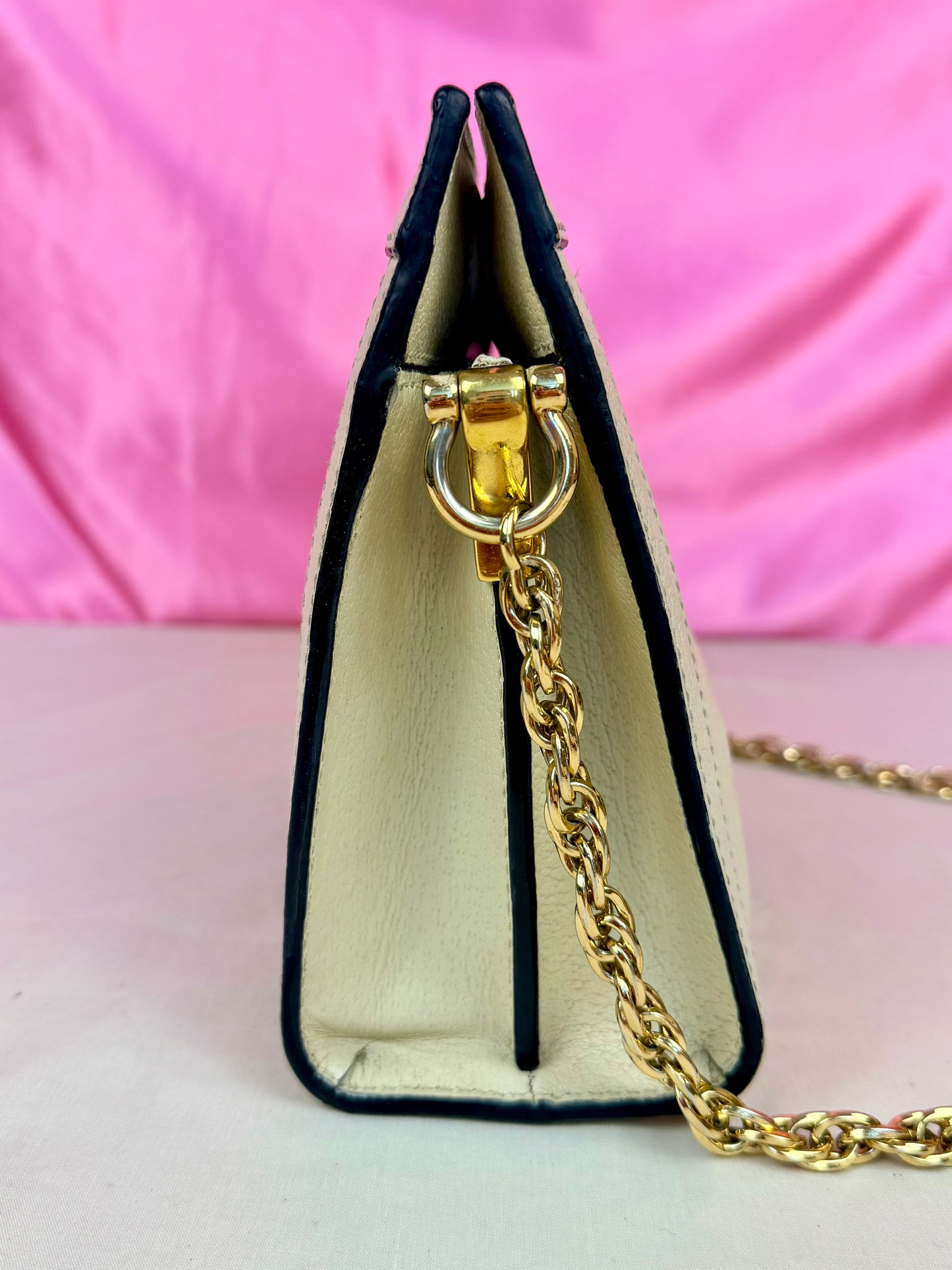 Cream Gucci Ophedia Chain Shoulder Bag