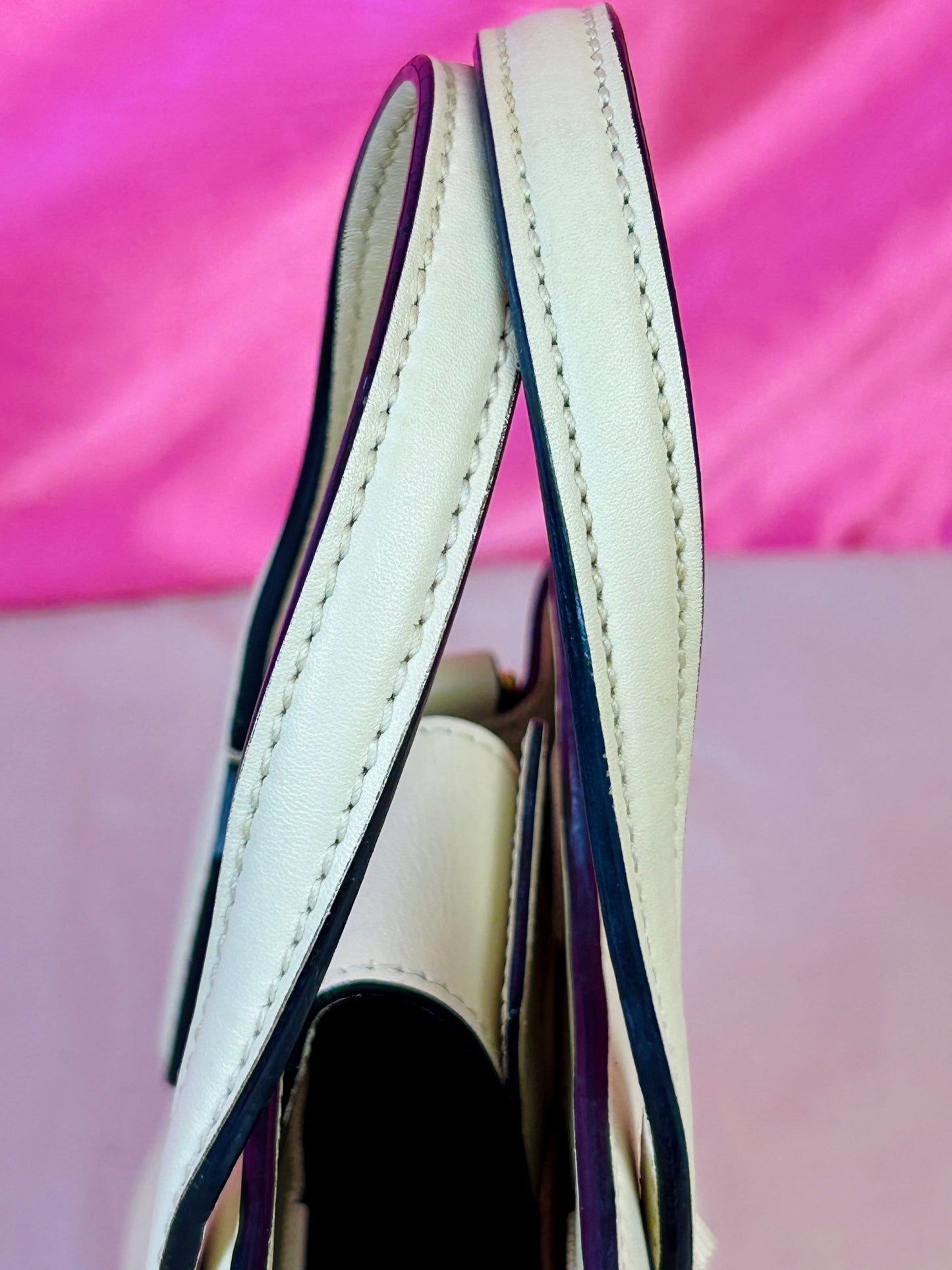 Small White Gucci Ribbon Tote