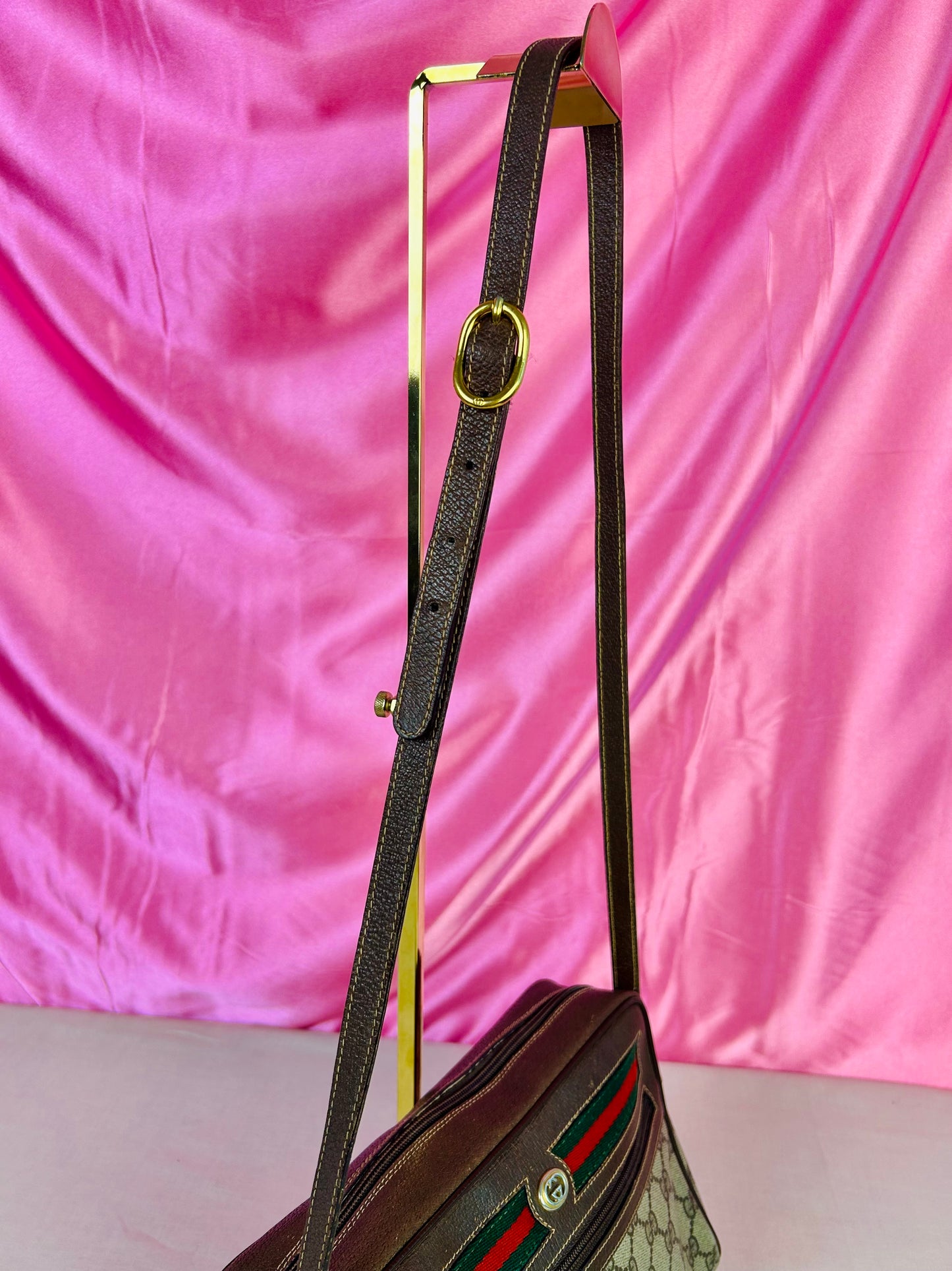 Gucci Large Sherry Line