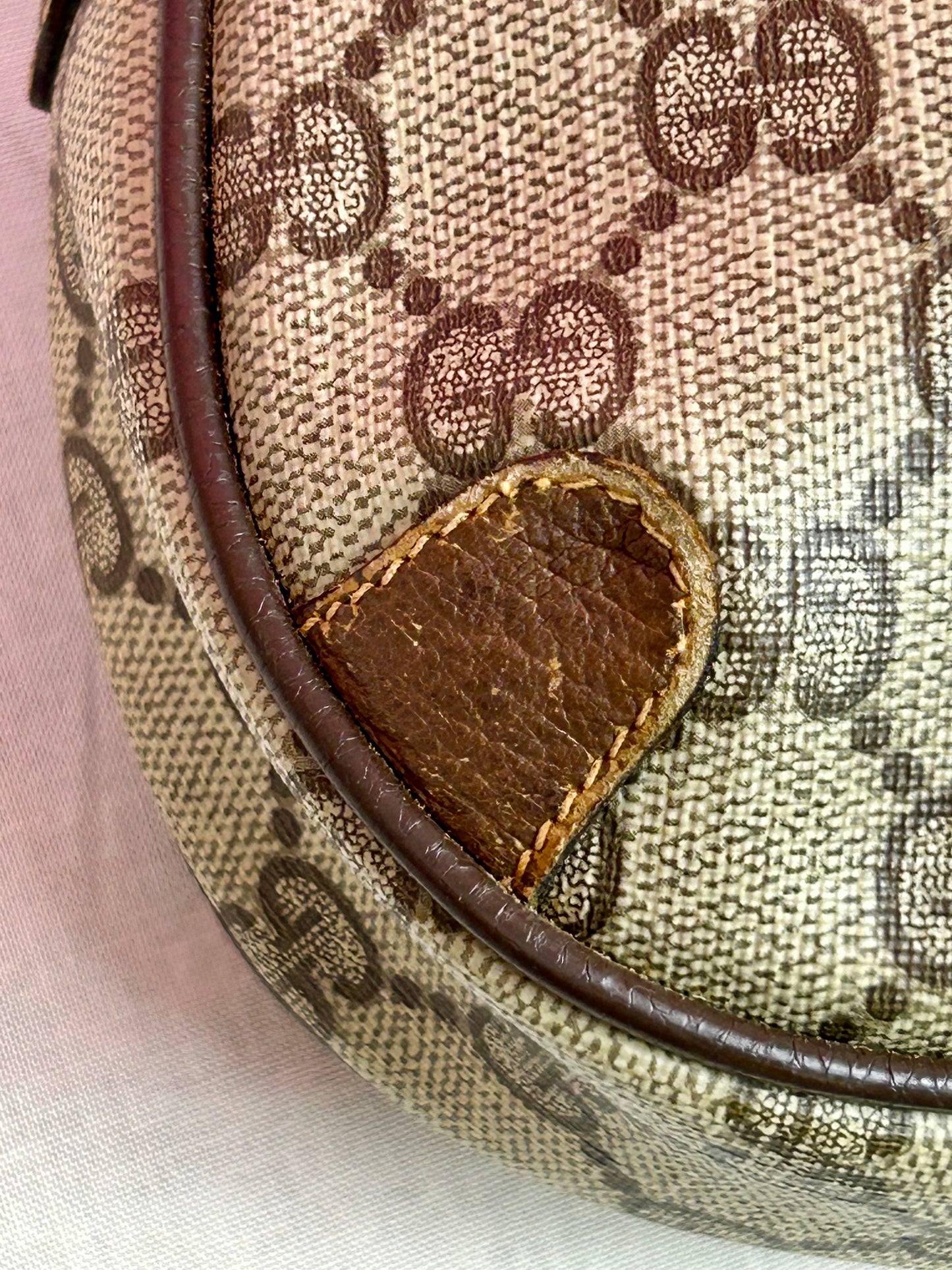 Small Gucci Sherry Line