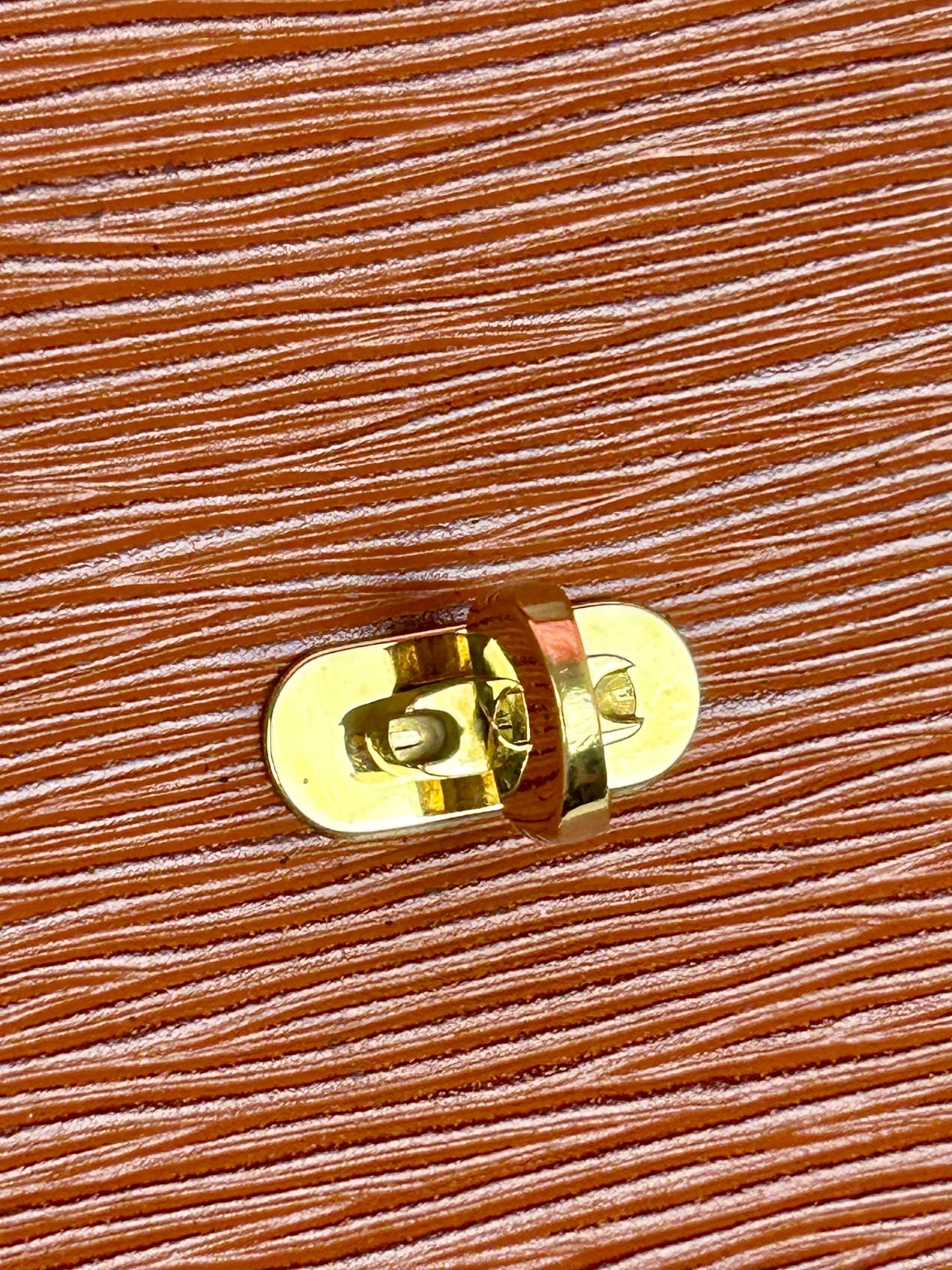 Brown Epi Arche