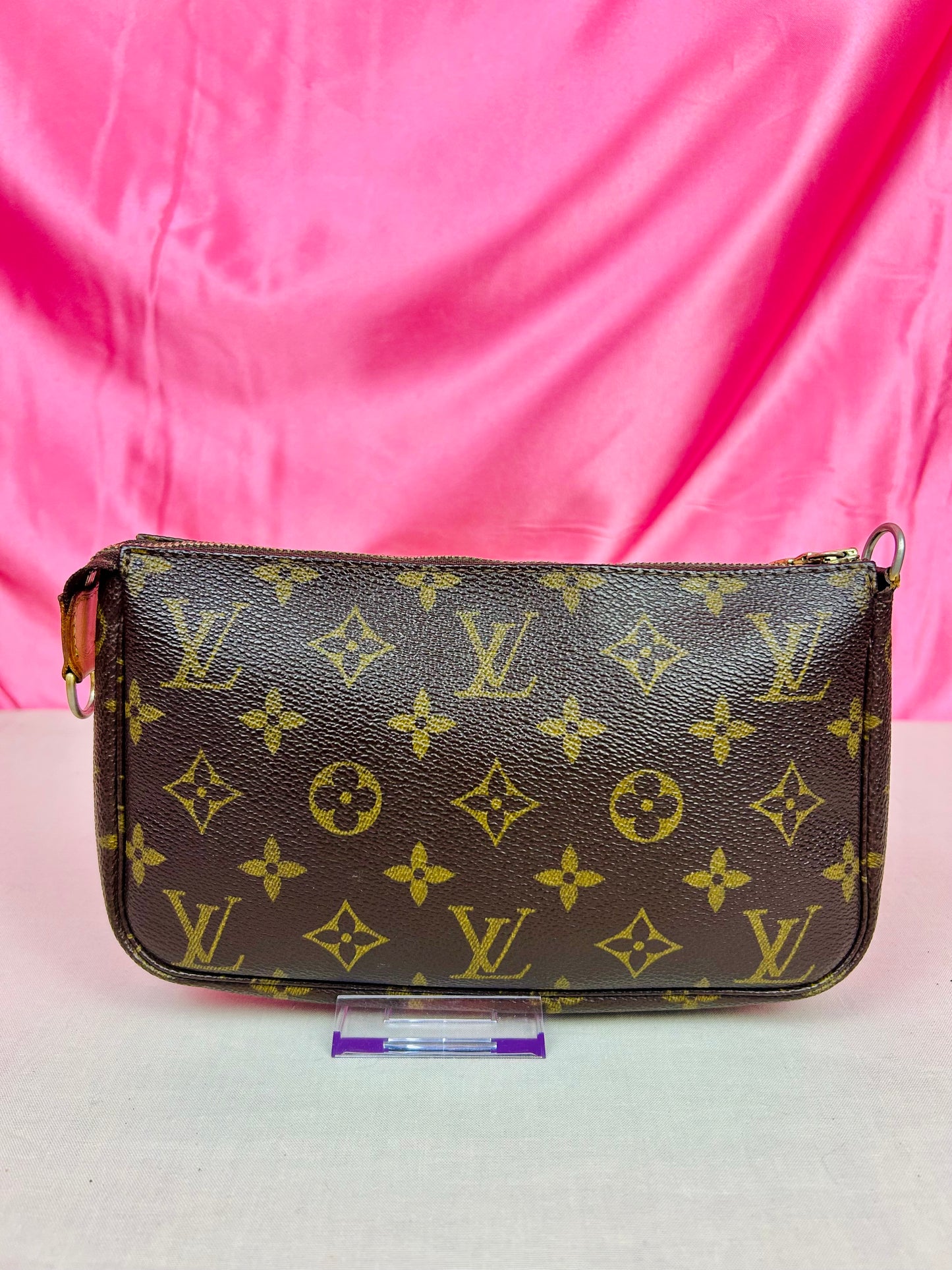 Pochette Accessories