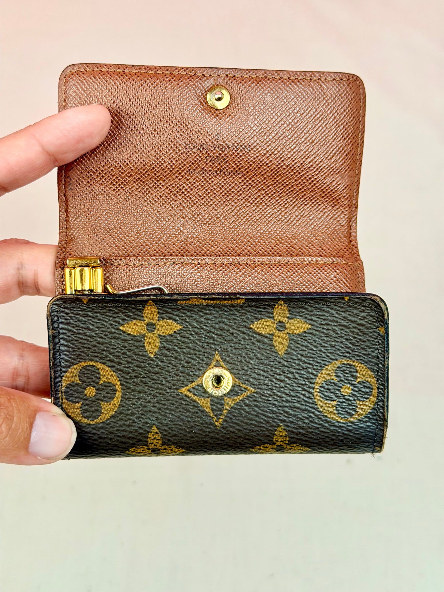 6 Key Holder