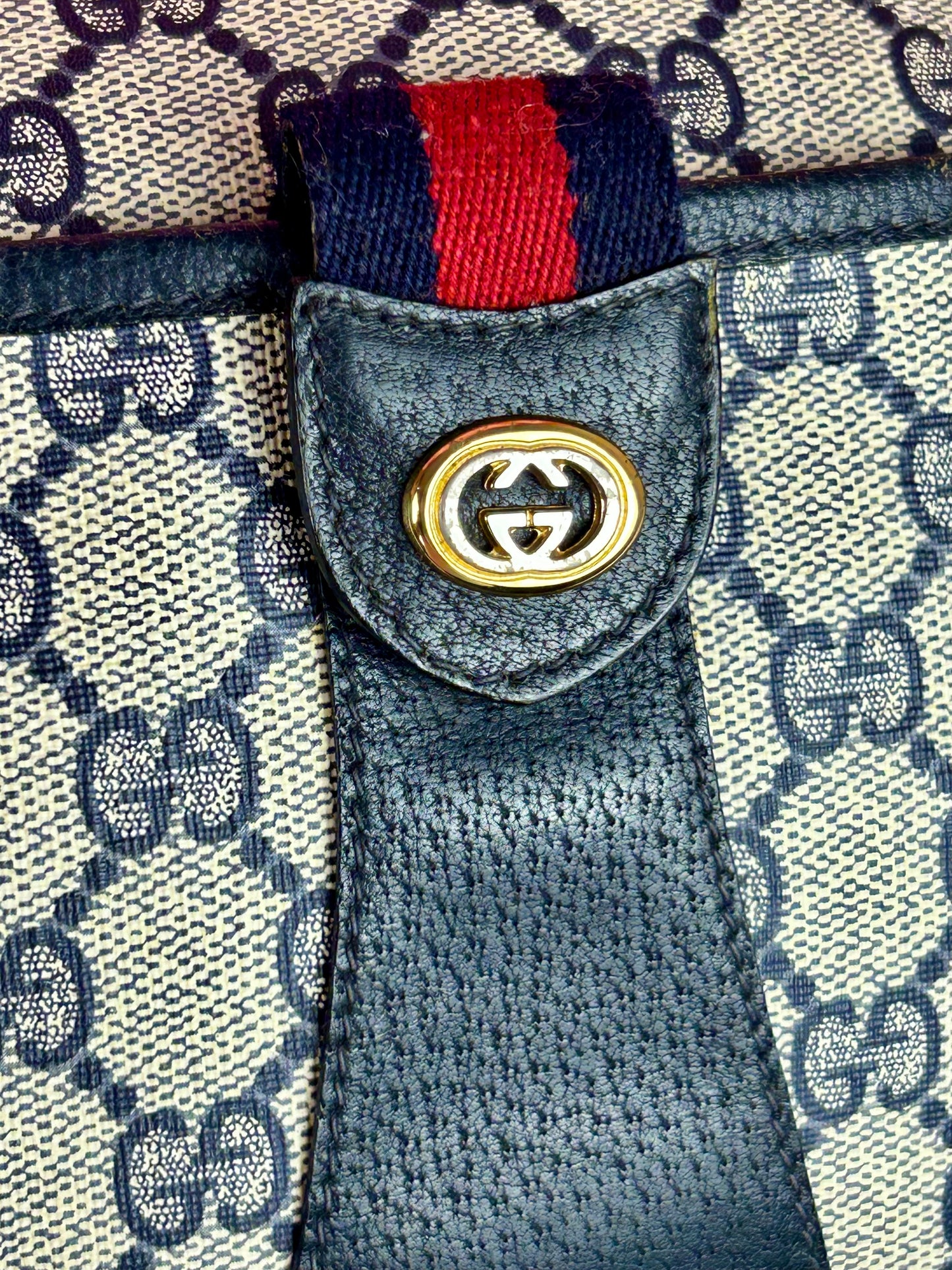 Navy Medium Sherry Line